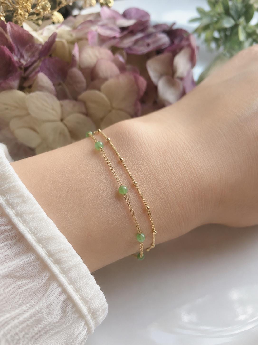 Green Jade Bracelet Gold Filled, Dainty Jade Bracelet, Minimalist Green Stone Bracelet, Delicate Everyday Jewelry. Double chain. Gift