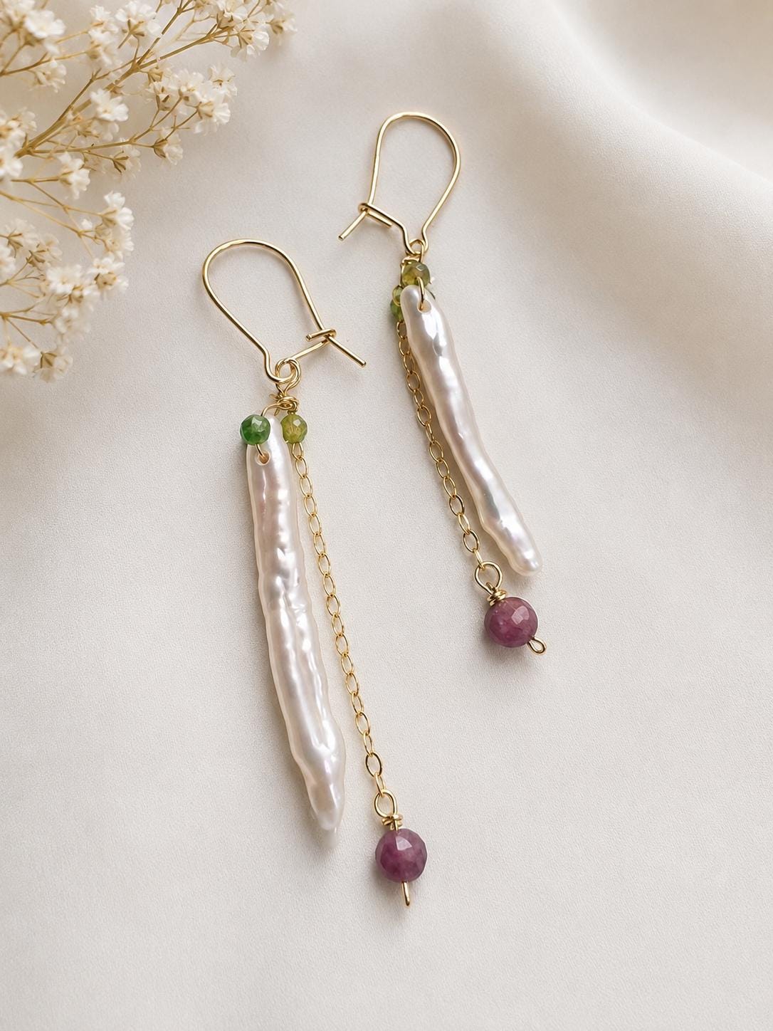 Biwa Pearl Tourmaline Kidney Hook Earrings