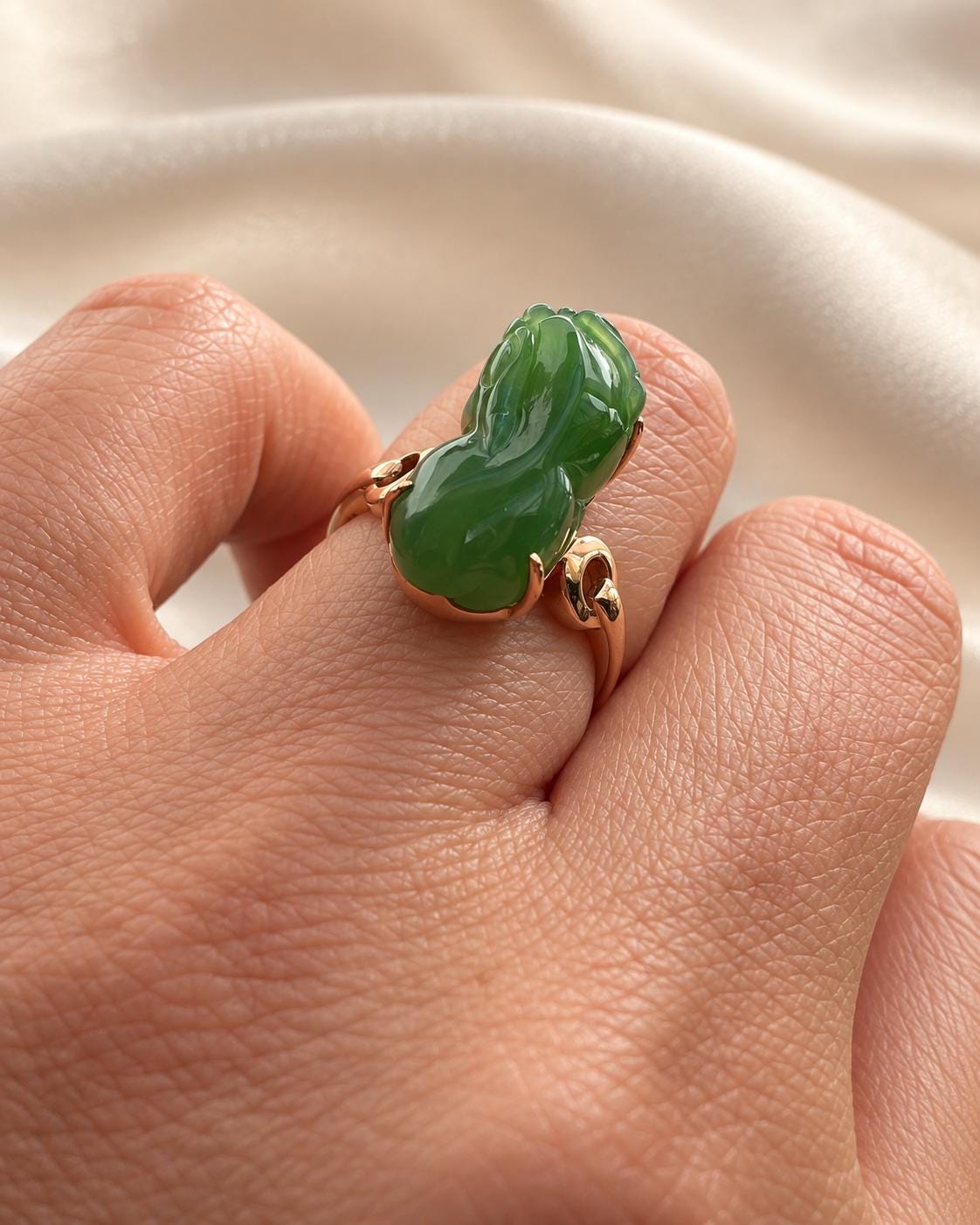 Green Nephrite Pixiu Ring in 18K Gold