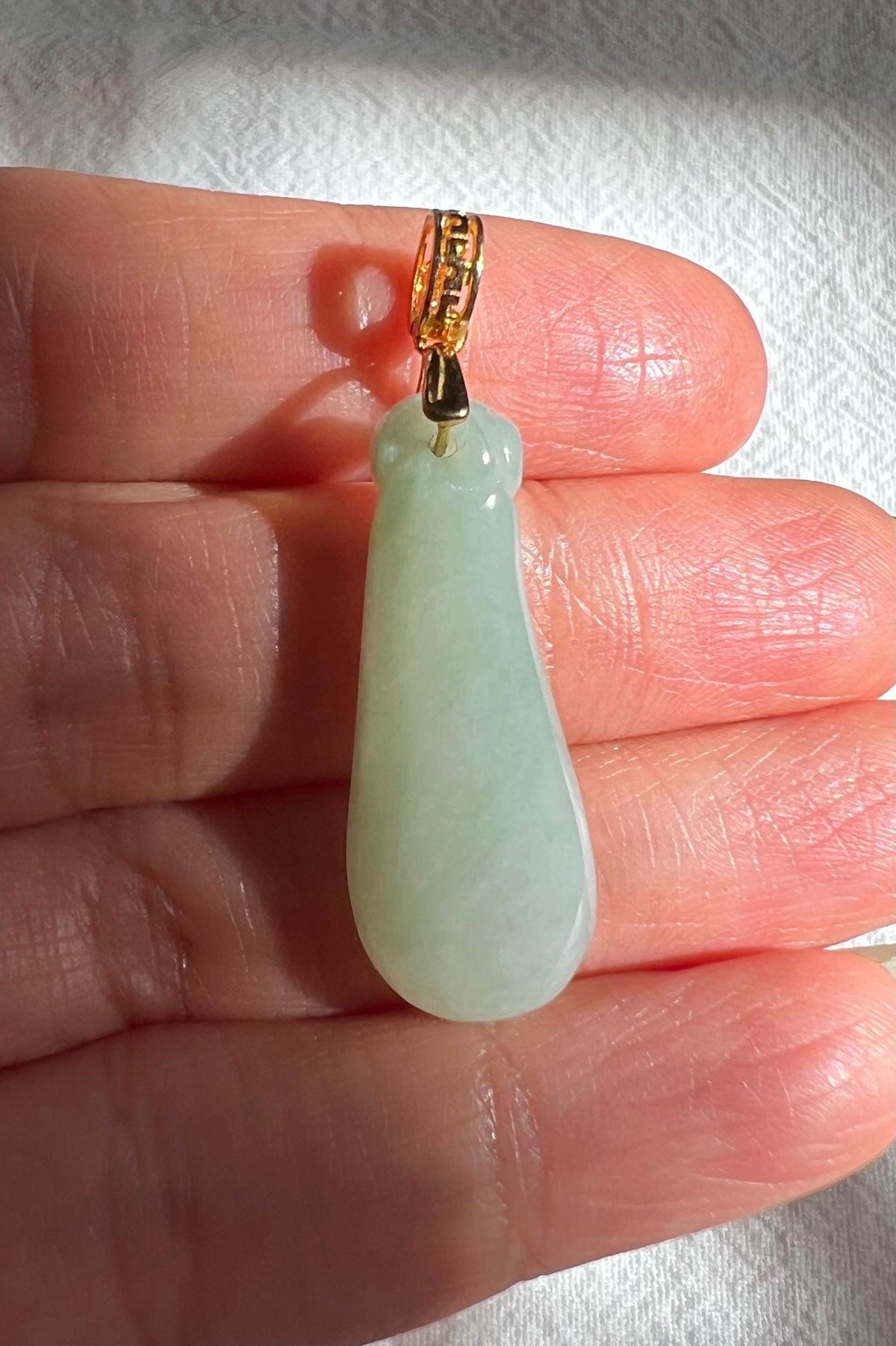 Light Green Jadeite Gourd Pendant