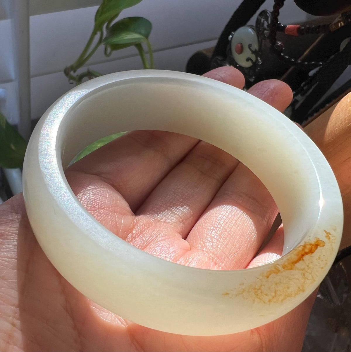 Wide White Nephrite Bangle, 57 mm