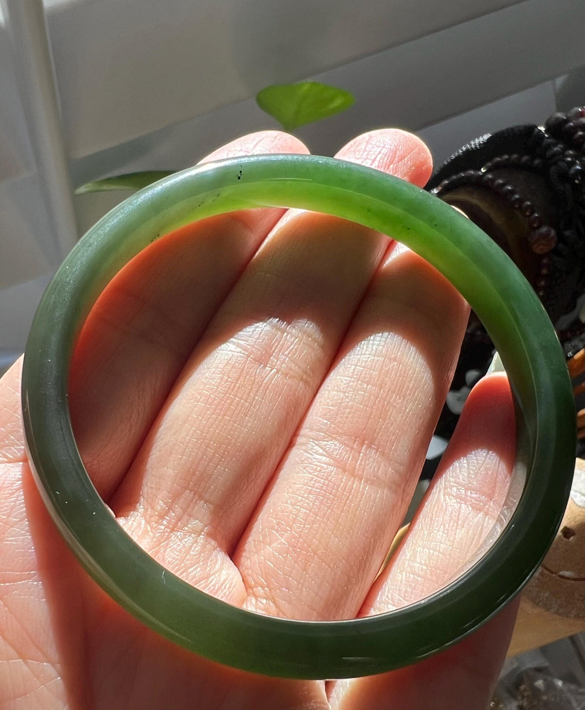 Slim Dark Green Nephrite Bangle, 56 mm