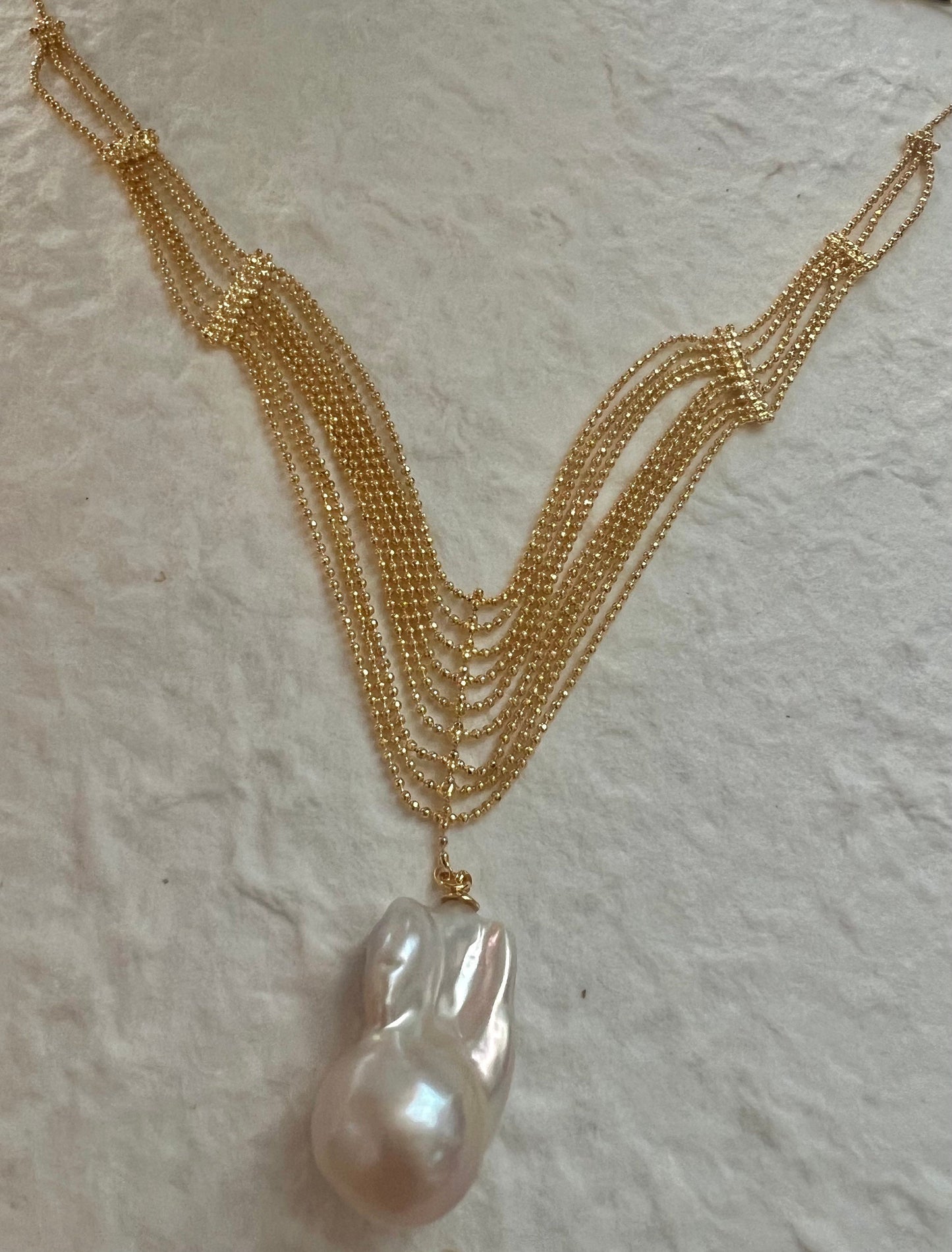 Baroque pearl waving layered chain necklace. Tassels necklace. Boho necklace. Wedding necklace. Gift for her