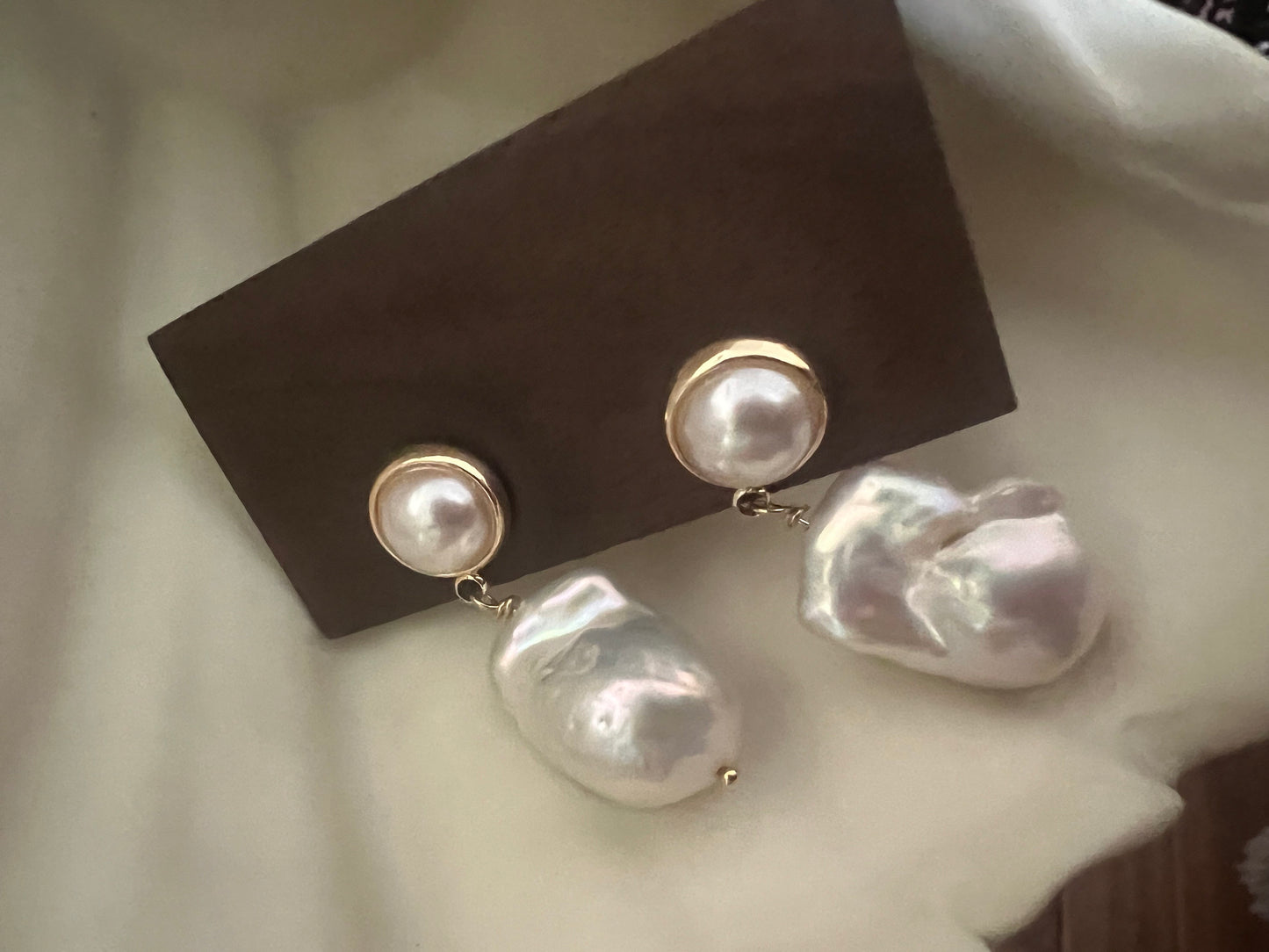 Freshwater high quality Luster big baroque double pearl drop earring. Fireball dangle earrings. Boho Wedding pearl earrings.