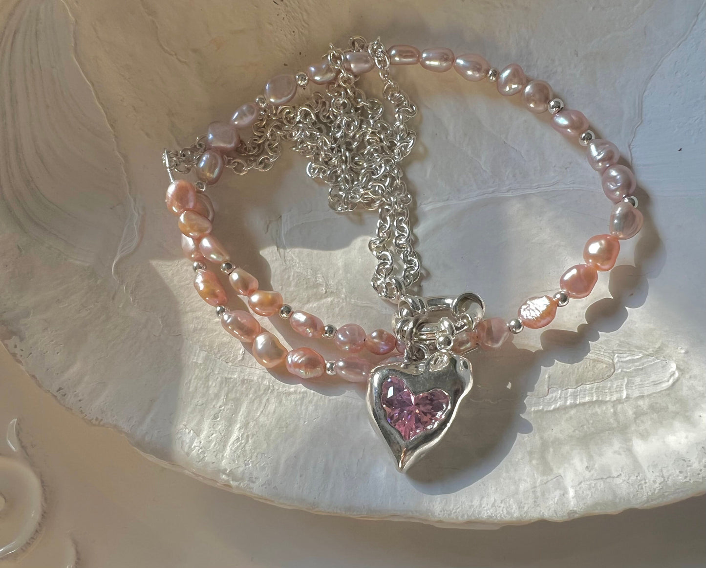 925 sterling silver freshwater pink pearl layered necklace. Heart Necklace. Dainty necklace. Chic pearl necklace.