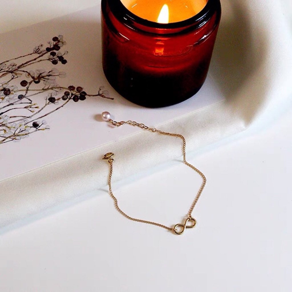 14K gold filled infinity necklace. Adjustable necklace. Minimalist necklace. Delicate necklace. 925 sterling sliver.