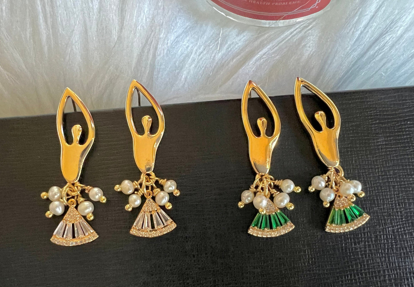 Gold twinkle fan genuine pearl ballerina earrings. Dainty pearl earrings. Vintage style earrings. Bridal boho wedding ballet earrings.