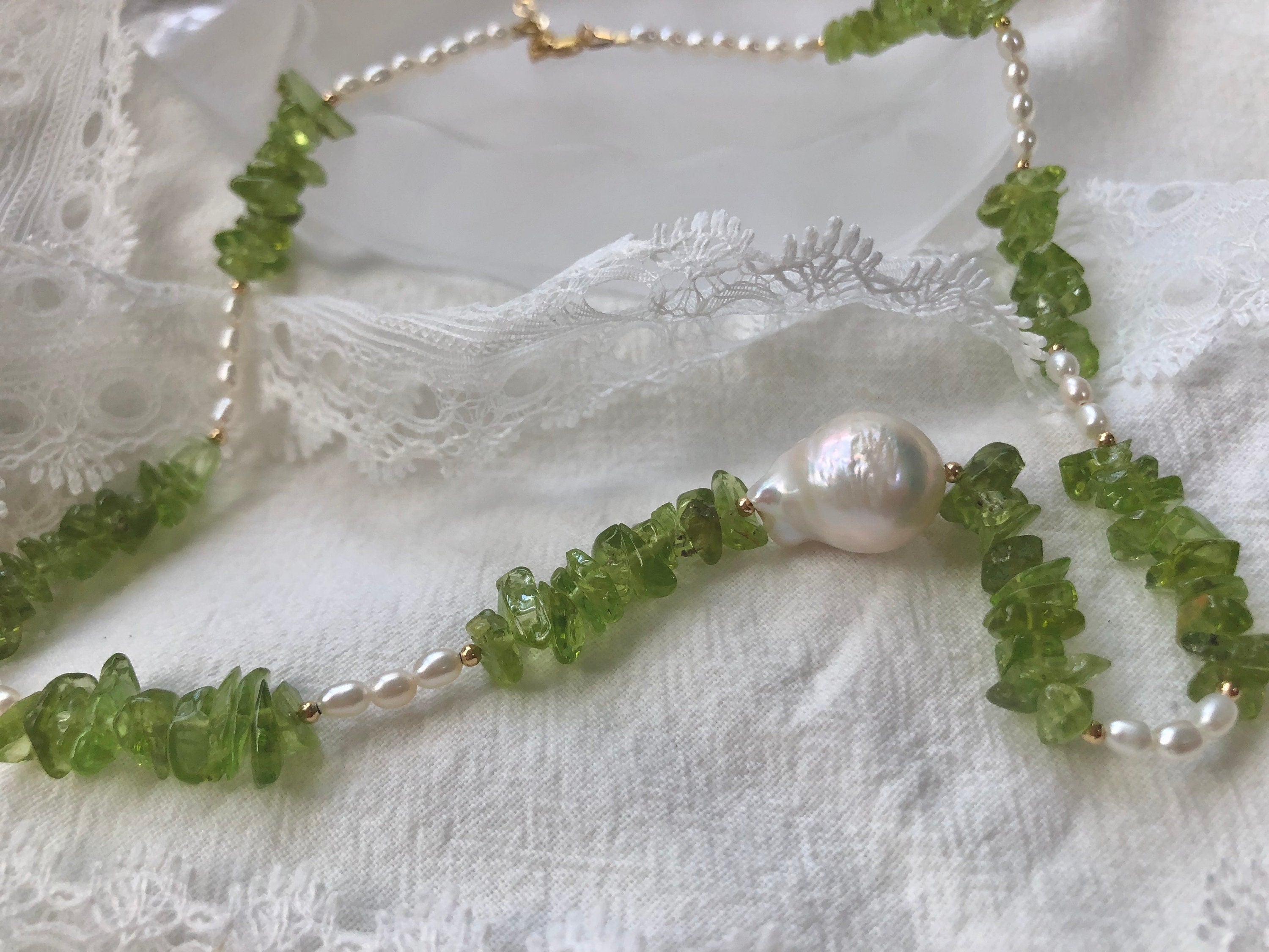 14K gold freshwater baroque pearl olivine gemstone necklaces. Pearl gemstone necklace. Candy pearl necklace. Gift for her