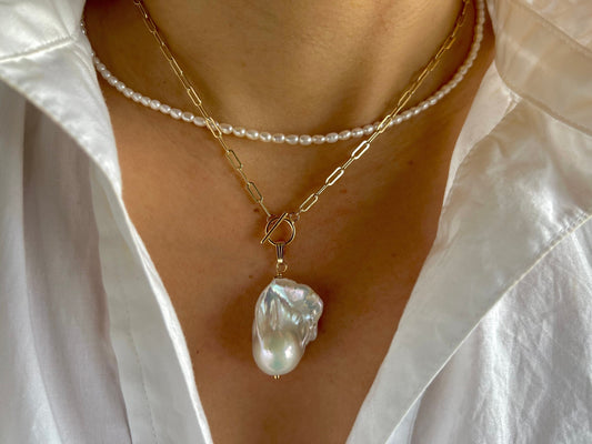 14K gold filled/925 sterling silver dangle high quality luster baroque necklace. Chunky link necklace. Stackable necklace. Gift