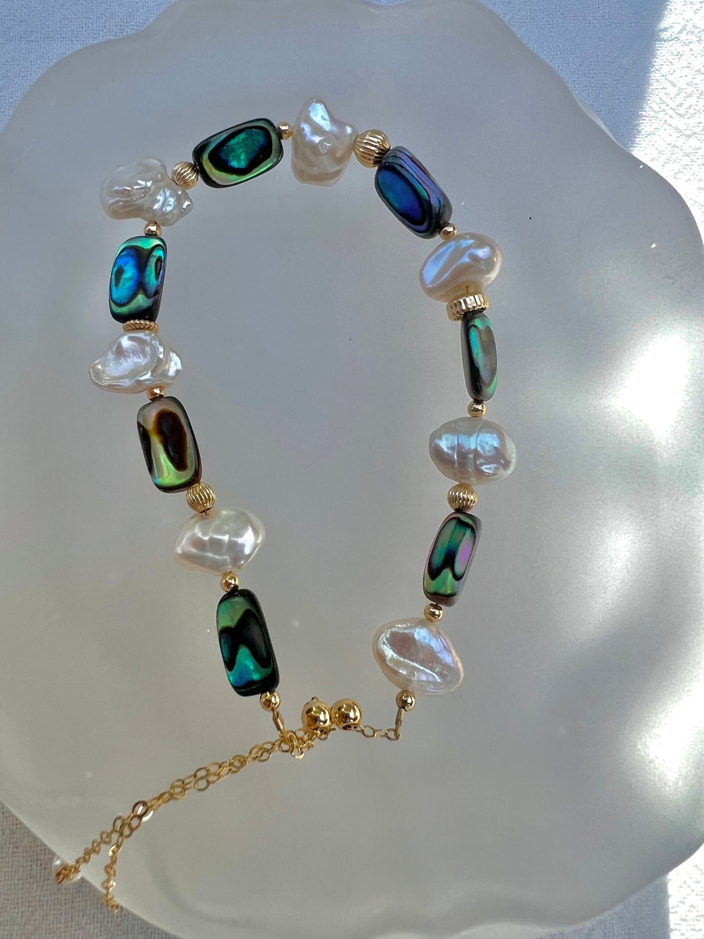 14K gold filled abalone baroque pearl elephant bracelet. Petal pearl bracelet. Lightweight bracelet. Adjustable bracelet