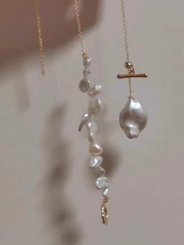 High quality petal baroque pearl half chain necklace. Multiple-shape pearl necklace. Boho wedding jewelry. Y lariat necklace.