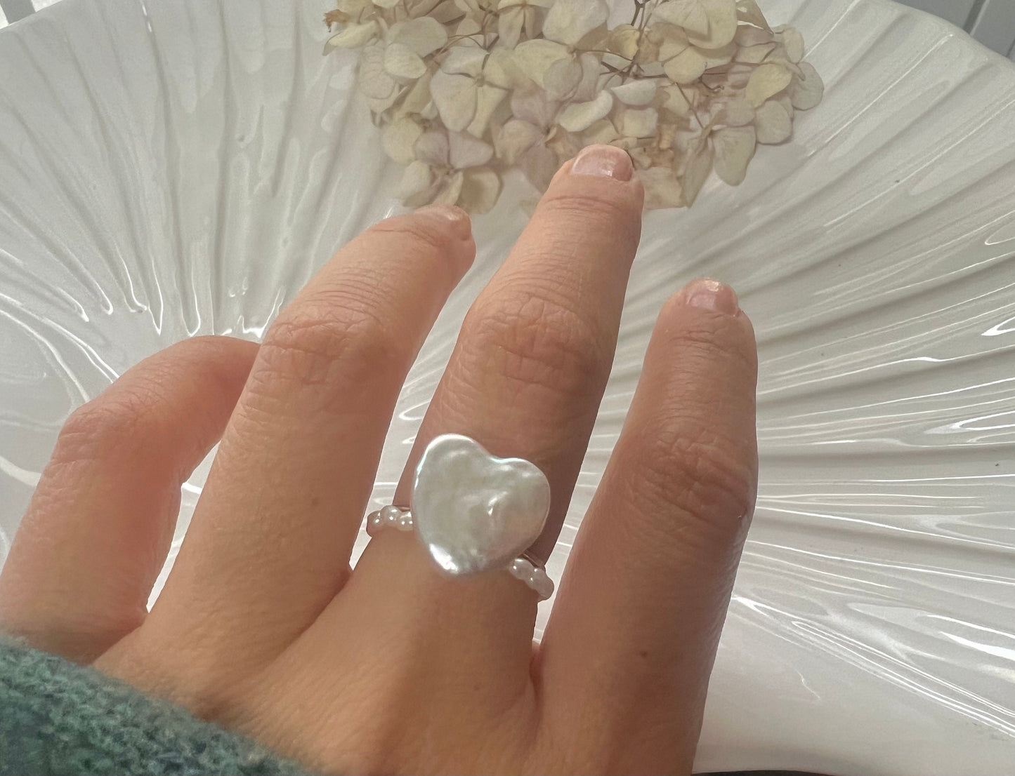 14k gold filled Freshwater baroque heart pearl ring. Love pearl ring. Valentines ring. Stackable ring. Gift for her