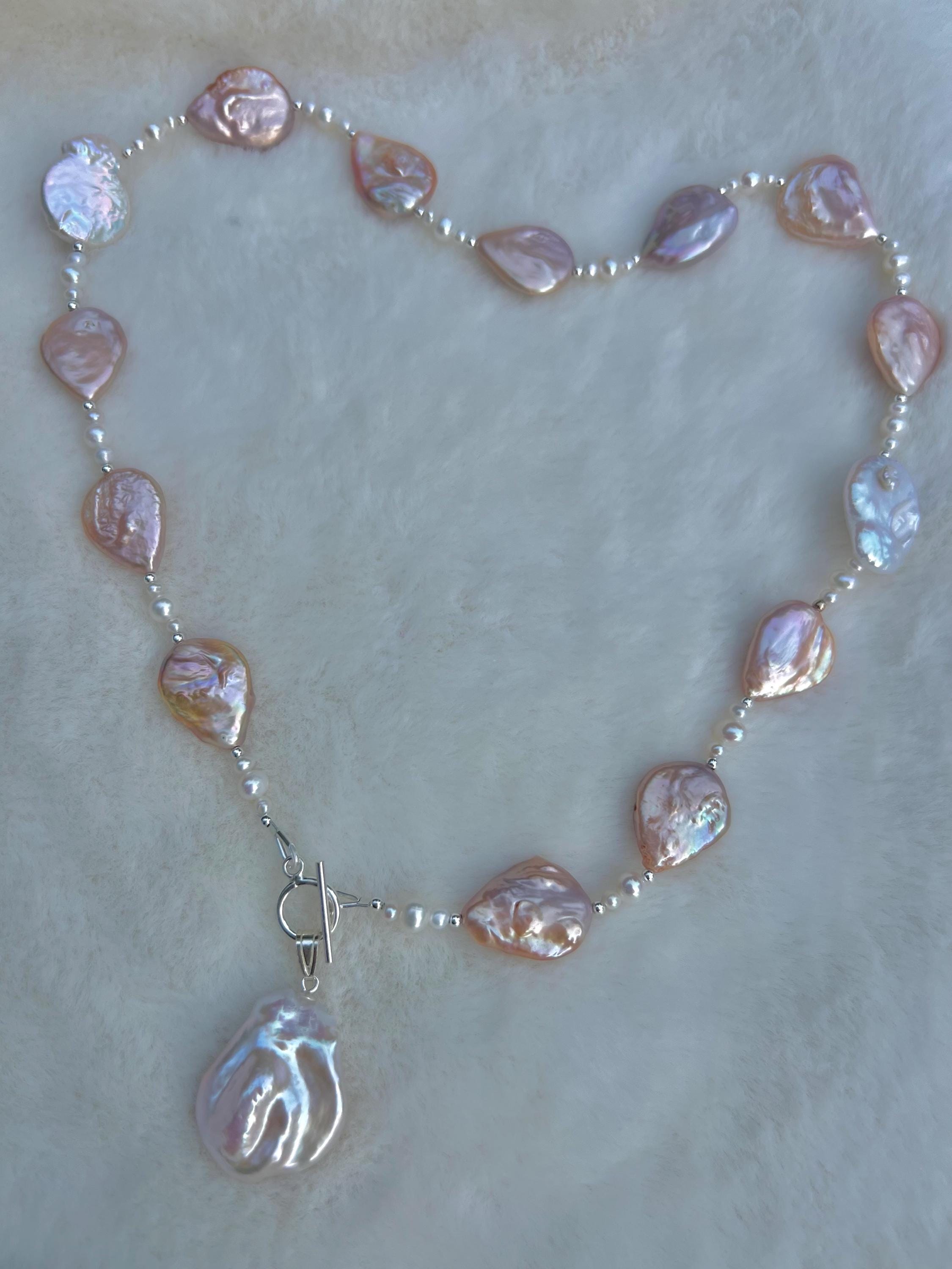 Multiple-color high luster freshwater baroque pearl beaded necklace. Statement necklace. Wedding necklace. Gift for her