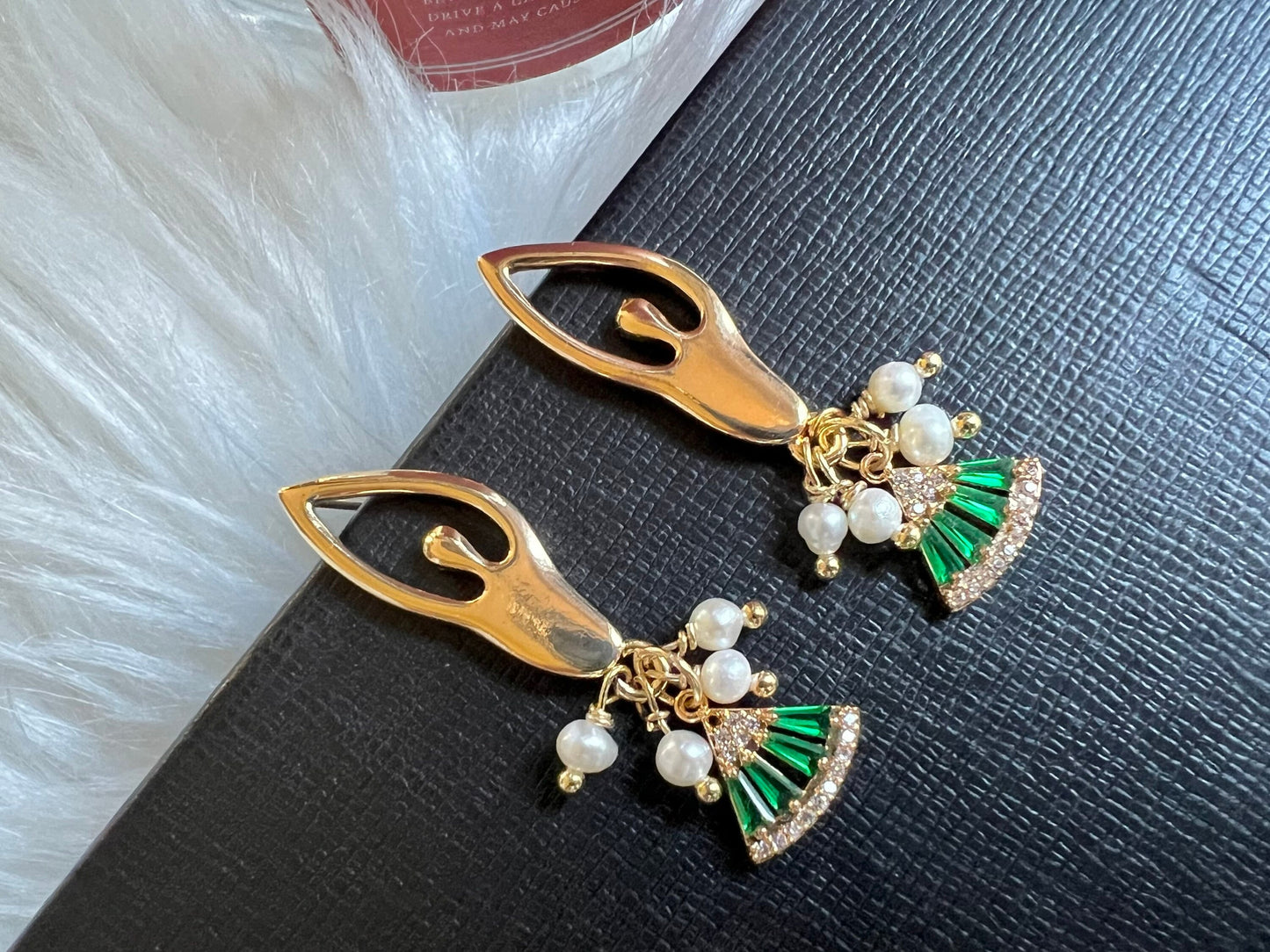 Gold twinkle fan genuine pearl ballerina earrings. Dainty pearl earrings. Vintage style earrings. Bridal boho wedding ballet earrings.