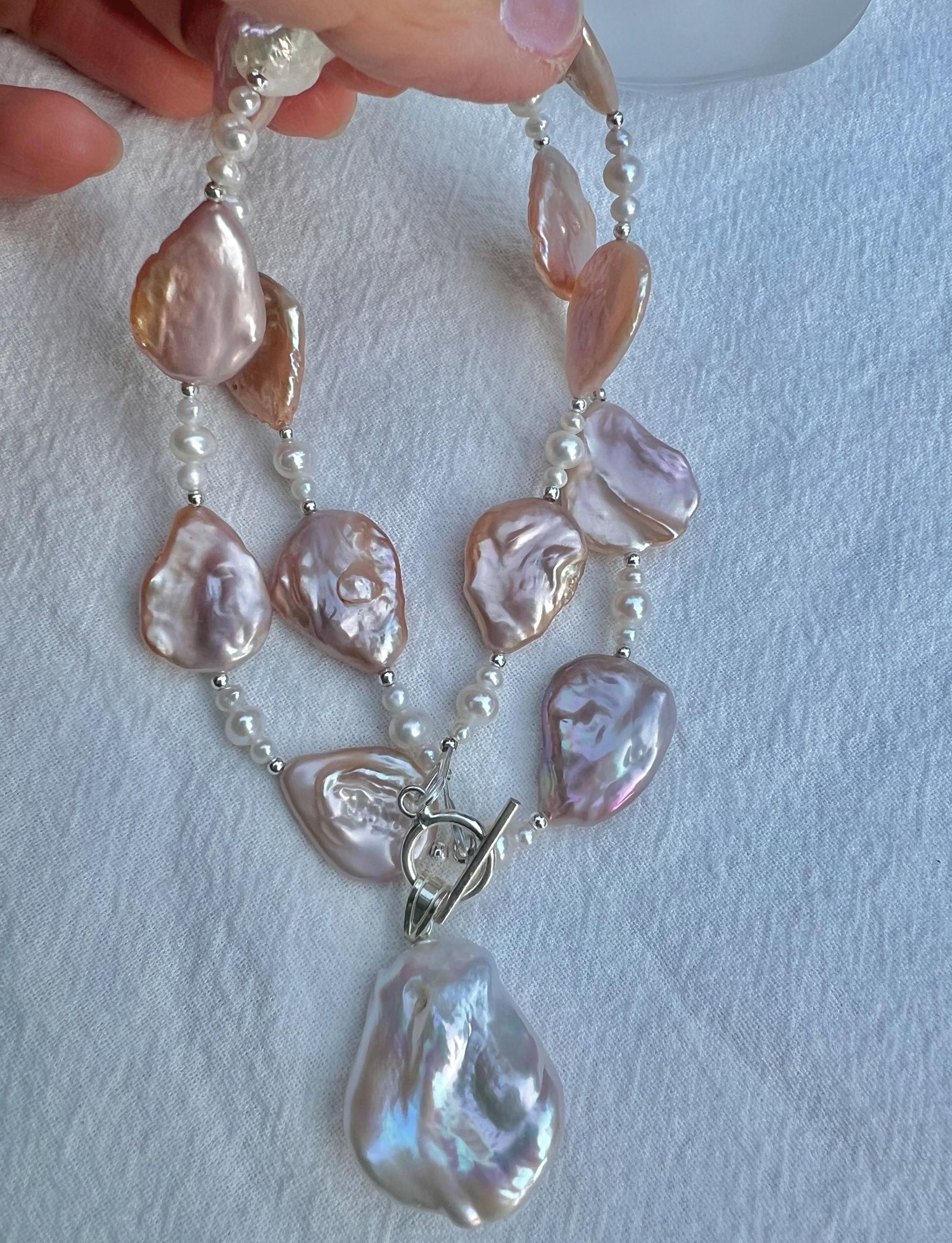 Multiple-color high luster freshwater baroque pearl beaded necklace. Statement necklace. Wedding necklace. Gift for her
