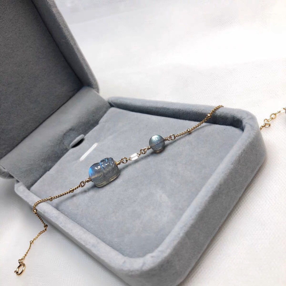 Dainty moonstone Pi Xiu chain Bracelet. Gold & Silver elegant Chain lucky Bracelet. Protection bracelet. Gemstones Bracelet. Gift for her.