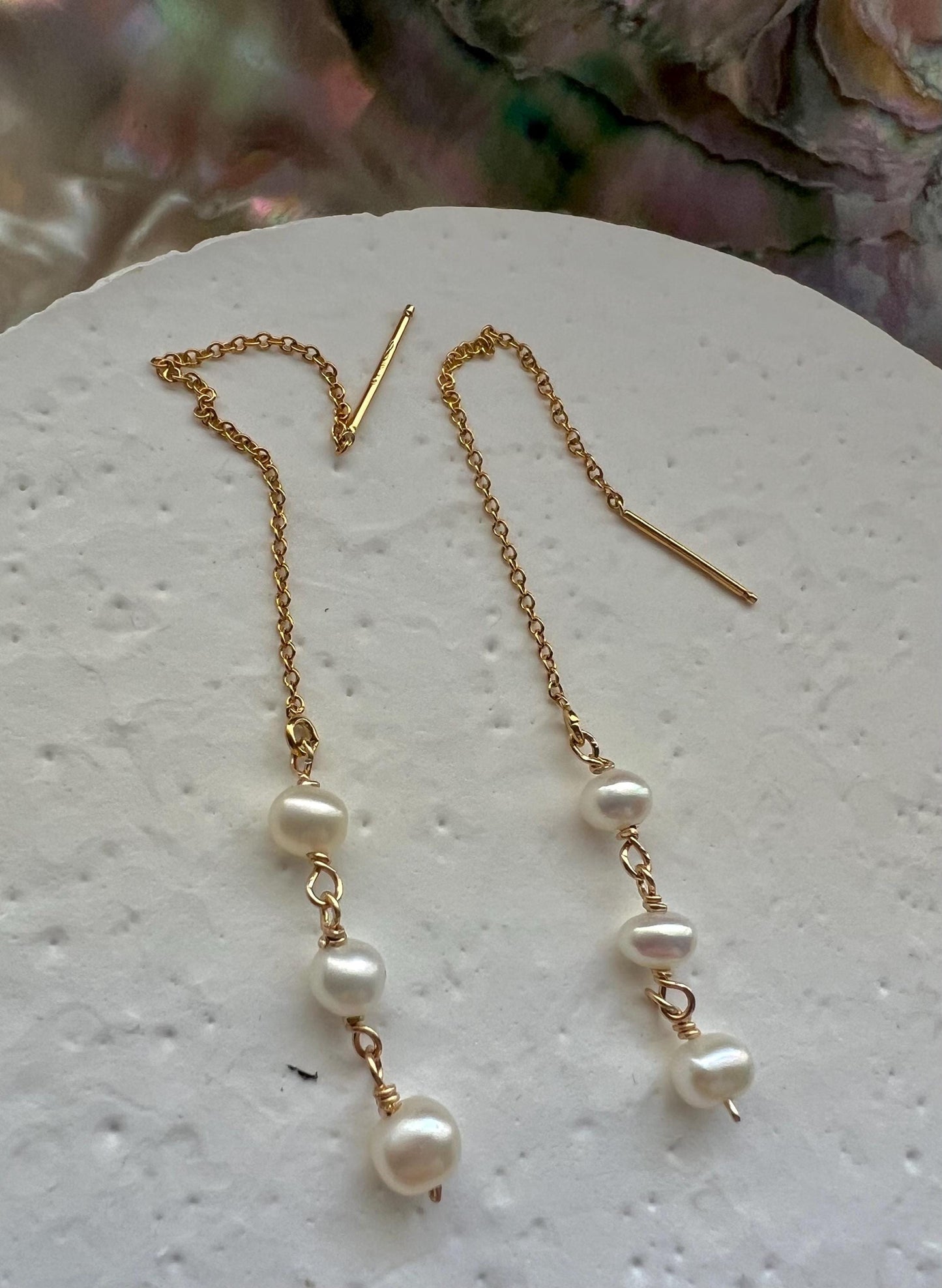 14K gold filled freshwater pearl dainty threader/earring. elegant earring. minimalist threader/earring. Valentines gift. Gift for her.