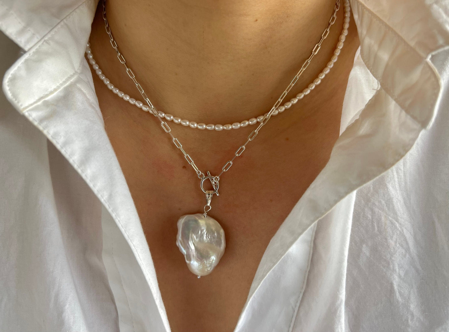 14K gold filled/925 sterling silver dangle high quality luster baroque necklace. Chunky link necklace. Stackable necklace. Gift