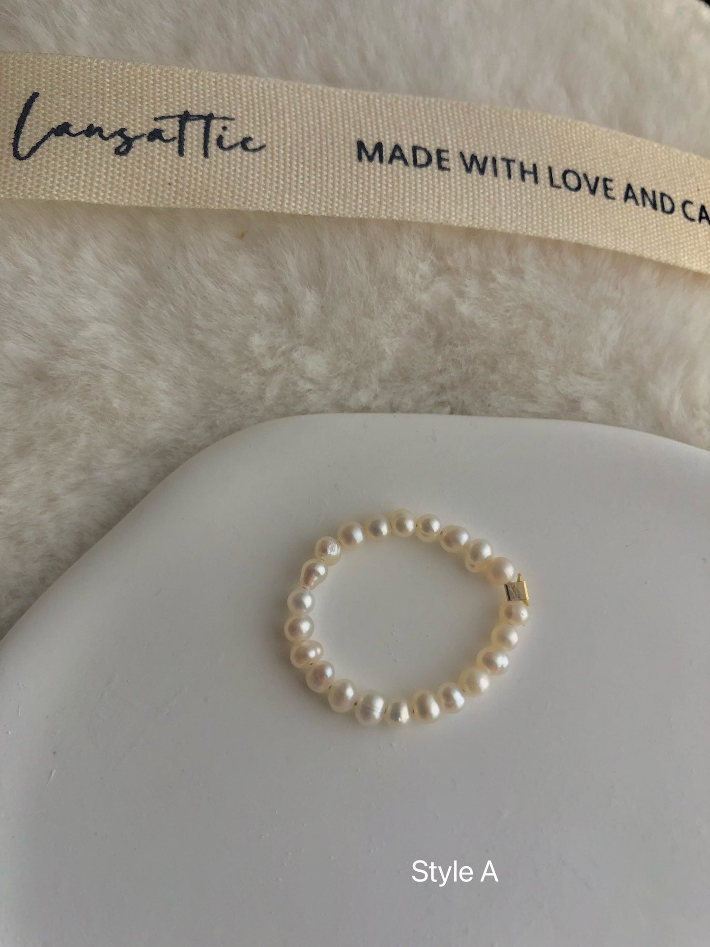 14K gold filled tiny freshwater pearl dainty ring. Delicate pearl ring. Thin ring. Mini ring. Elegant ring. Stacking ring.