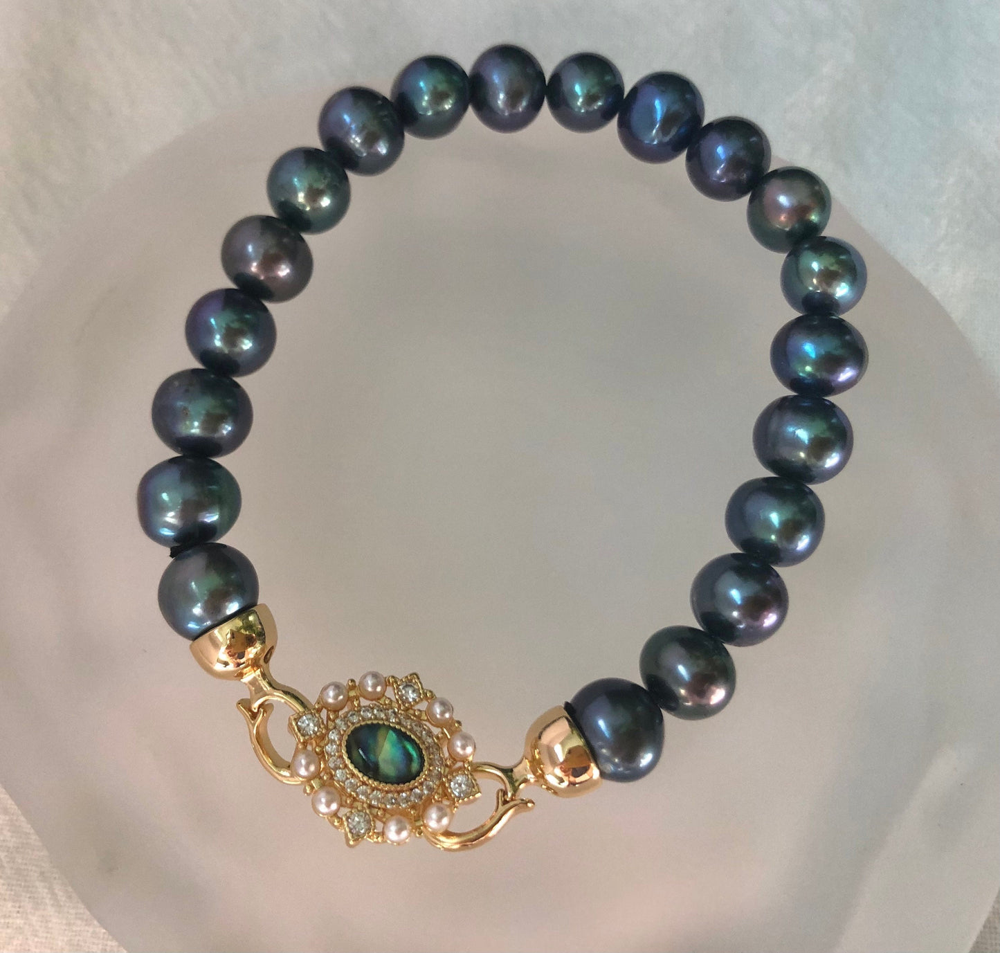 High luster Freshwater peacock pearl Vintage bracelet. Art Deco bracelet. Delicate bracelet. Gift for her