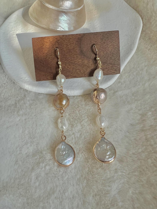 Baroque freshwater multi-colored pearl earrings.  Vintage earring. Minimalist earrings. Art deco earrings.