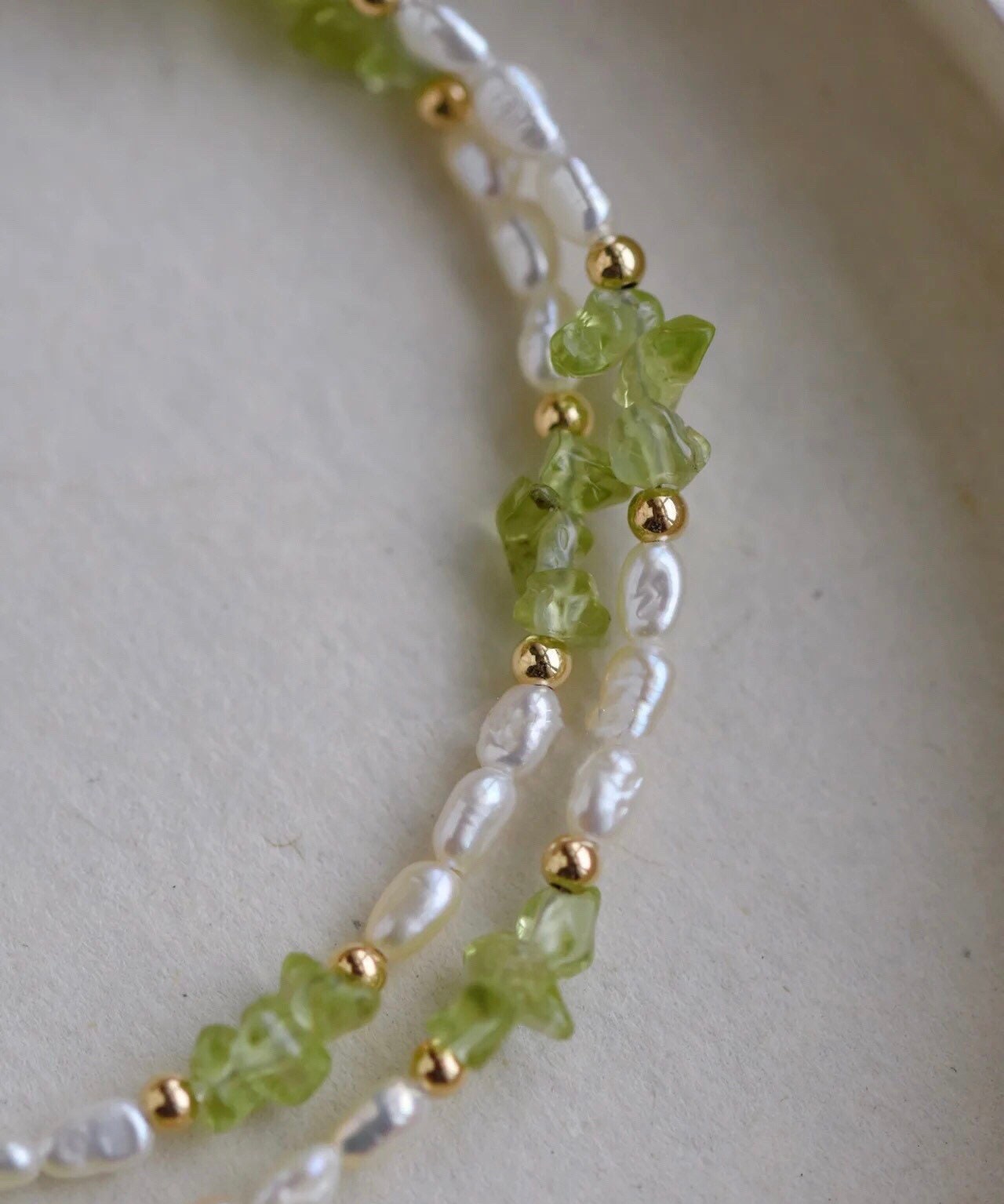 14K gold filled freshwater pearl olivine necklace. Real pearl necklace. Minimalist necklace. Bridal necklace. Gemstones necklace