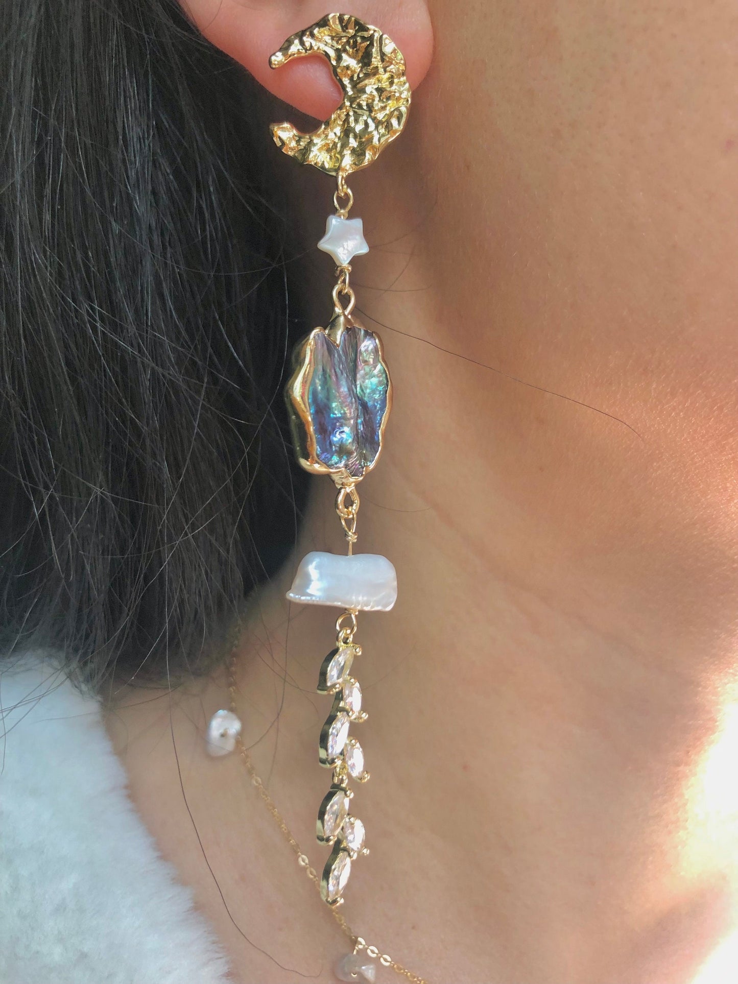 Chic moon star freshwater pearl unbalanced dangle earrings. Designed charm asymmetry earrings. Gift for her