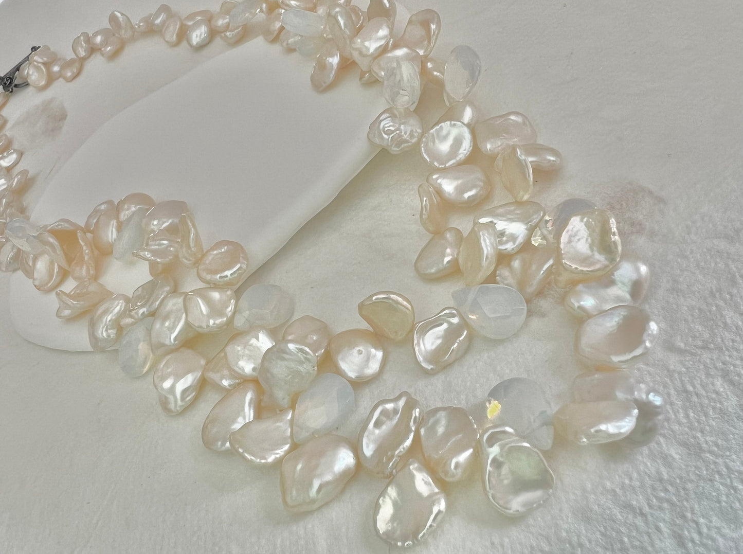 Freshwater petals pearl double layered necklace. Beaded pearl necklace. Boho Bridal wedding necklace. Dainty necklace. Gift for her