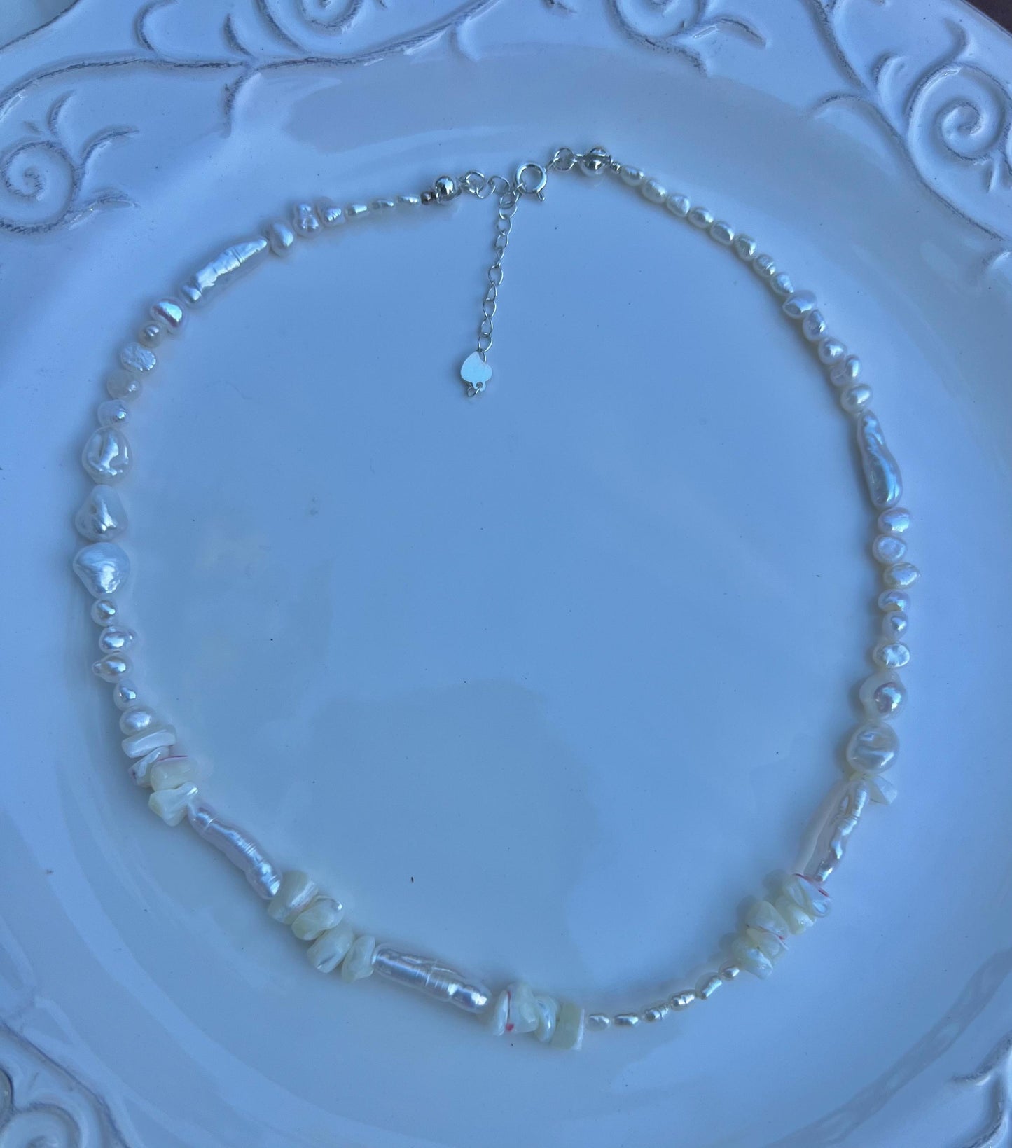 Freshwater multi-shapedpearl necklace. Baroque pearl beaded necklace. Keshi pearl necklace. Nugget pearl choker. Gift for her