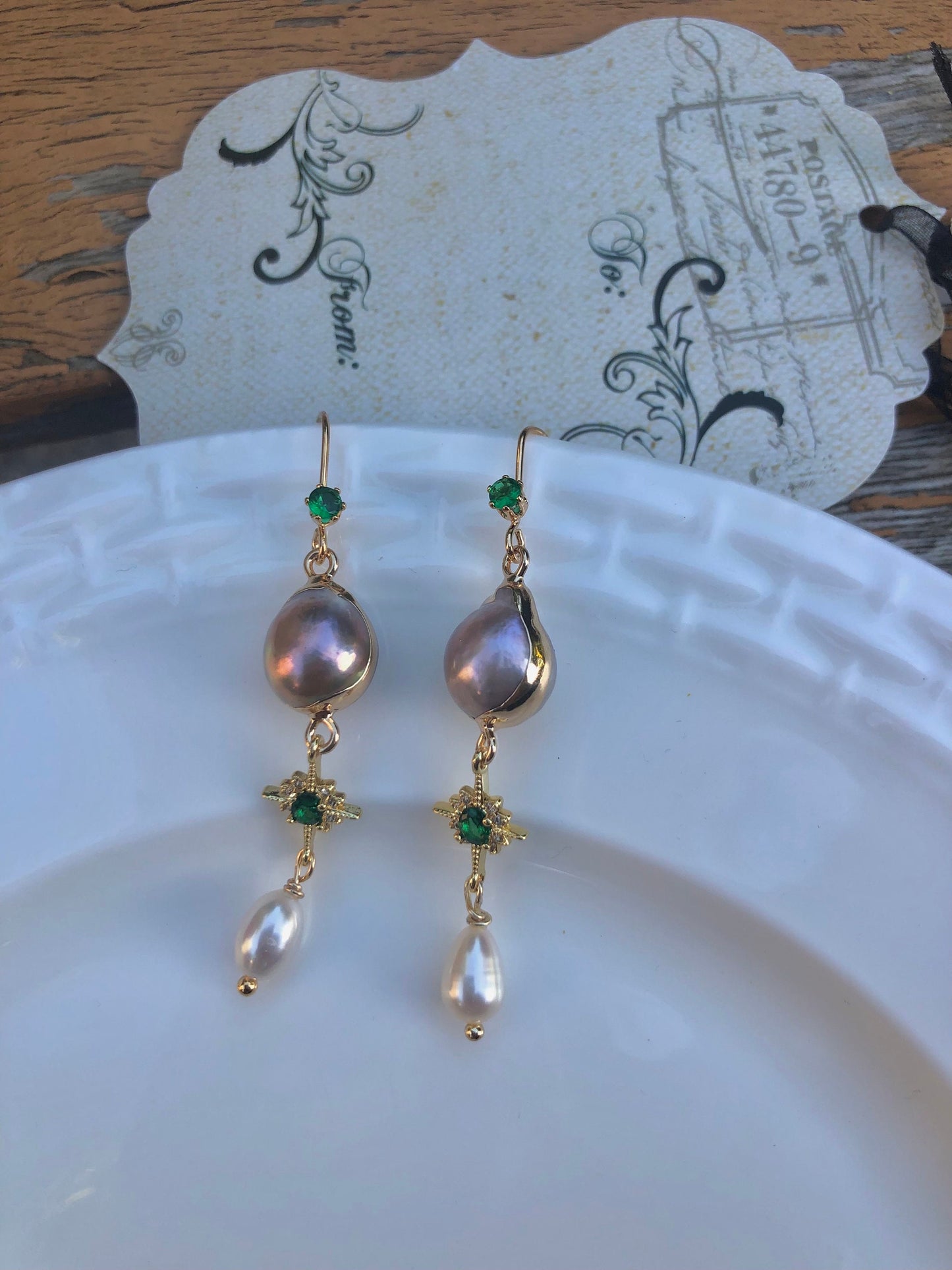 Victoria style elegant baroque pearl dainty earring. Delicate zircon earring. France style design earrings. Emerald earring