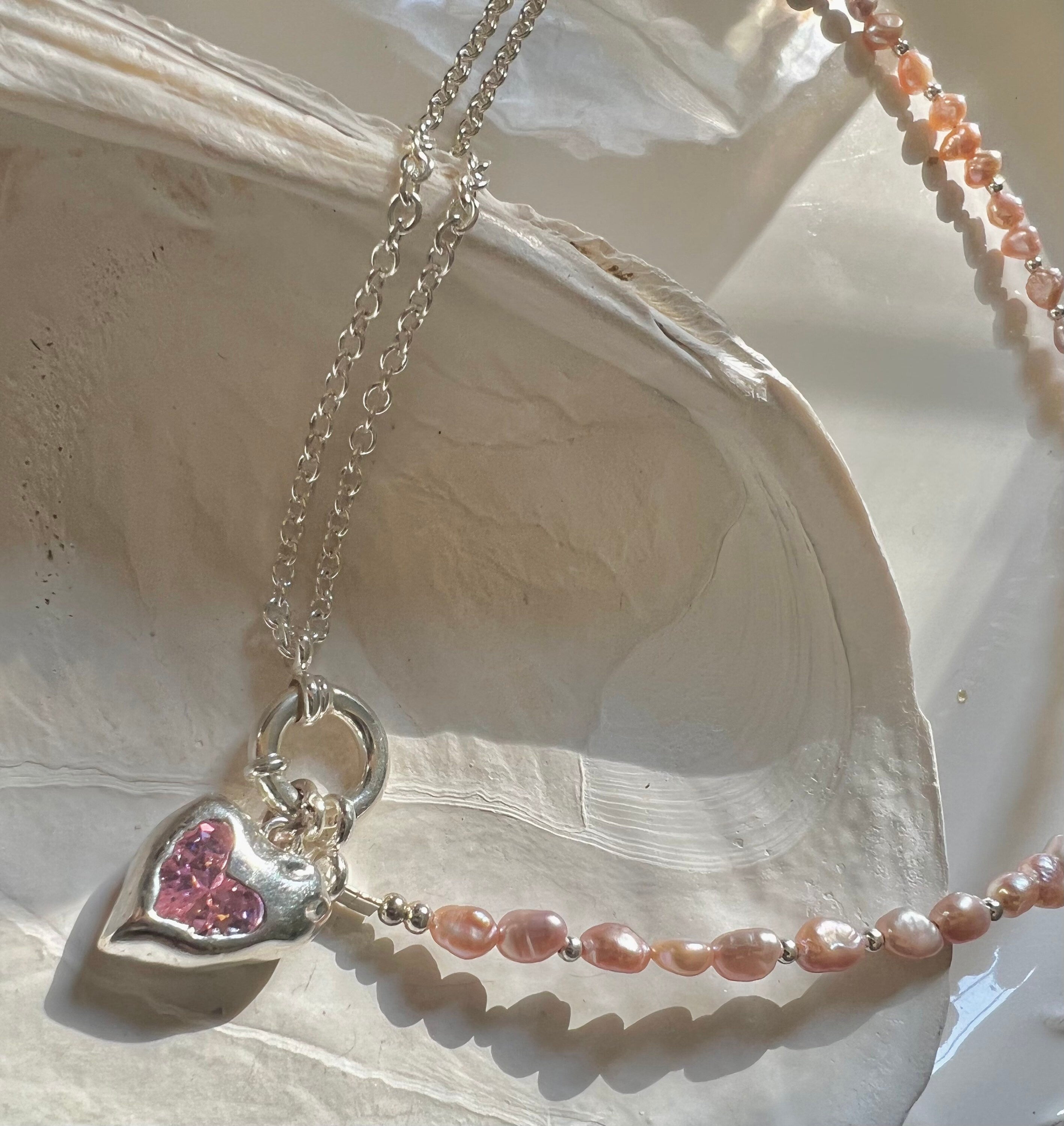 925 sterling silver freshwater pink pearl layered necklace. Heart Necklace. Dainty necklace. Chic pearl necklace.
