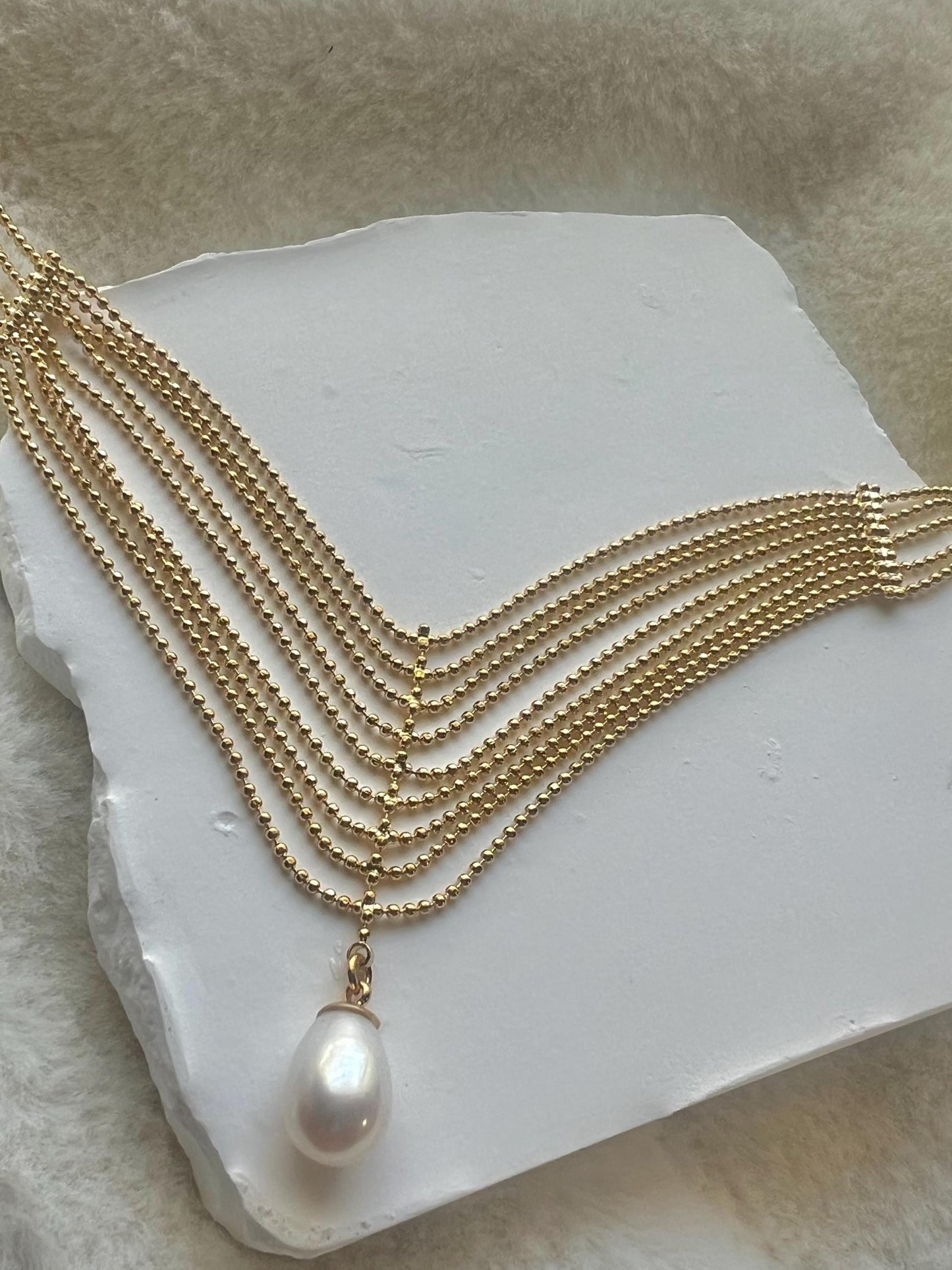 Baroque pearl waving layered chain necklace. Tassels necklace. Boho necklace. Wedding necklace. Gift for her