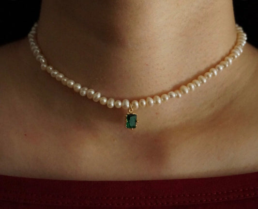 14K gold filled freshwater pearl dangle emerald charm necklace. Elegant real pearl necklace. Minimalist necklace. Wedding. Gift for her