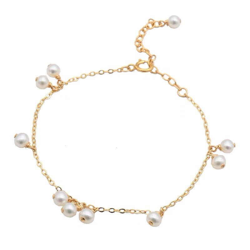 14K gold filled freshwater pearl necklace. Dainty tiny pearl necklace. Mini necklace . Anniversary gift. Bridesmaid gift.