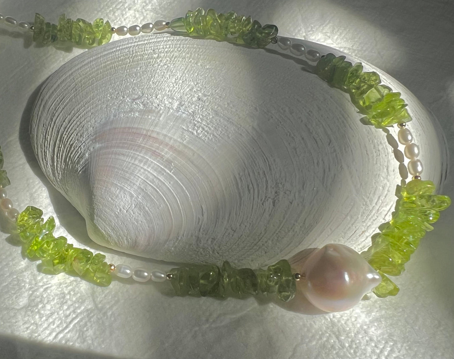 14K gold freshwater baroque pearl olivine gemstone necklaces. Pearl gemstone necklace. Candy pearl necklace. Gift for her