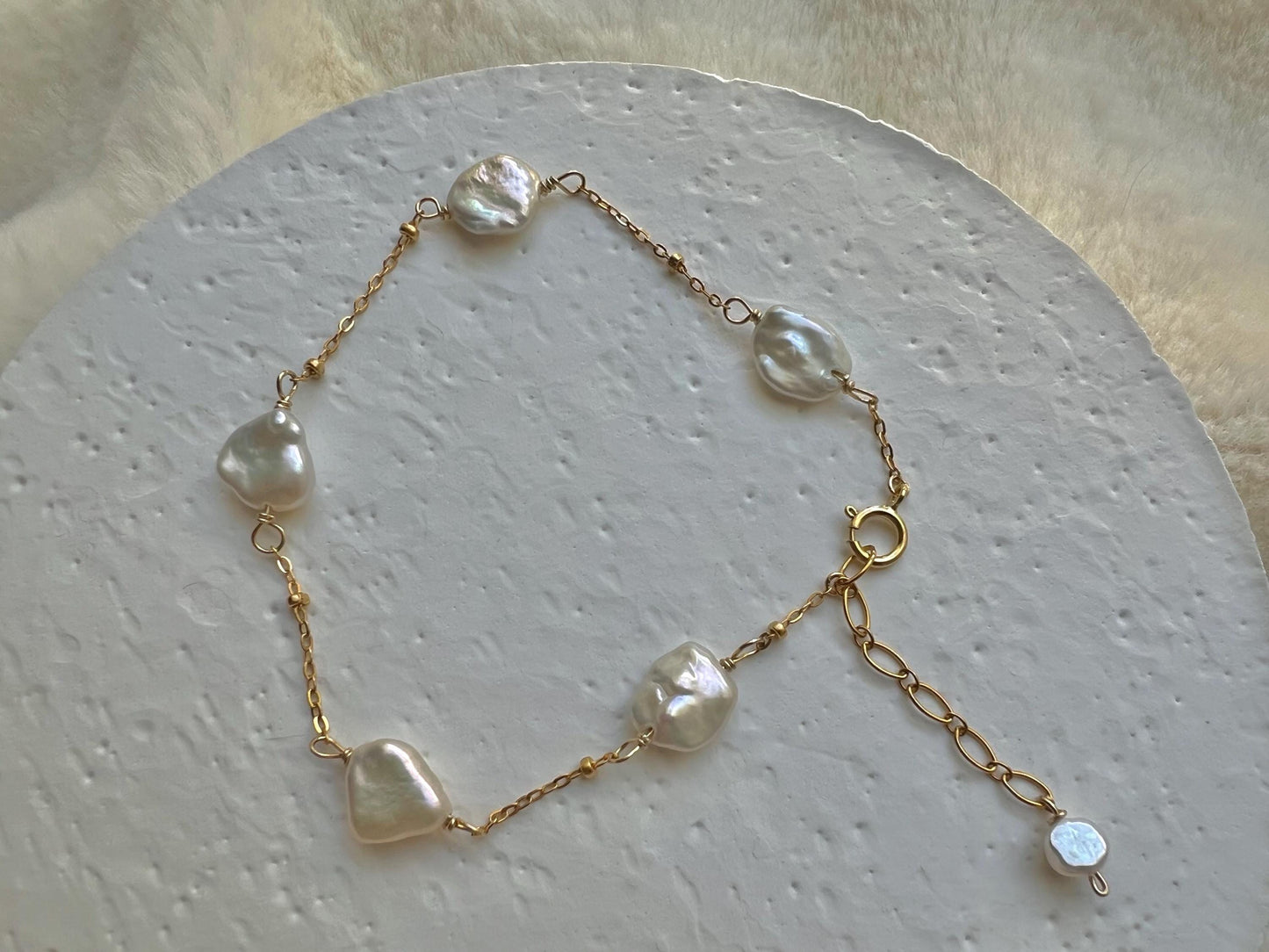 14K gold filled Genuine freshwater baroque petal pearl  bracelet. Dainty bracelet. Charm bracelet. Wedding bracelet. Bridal bracelet.