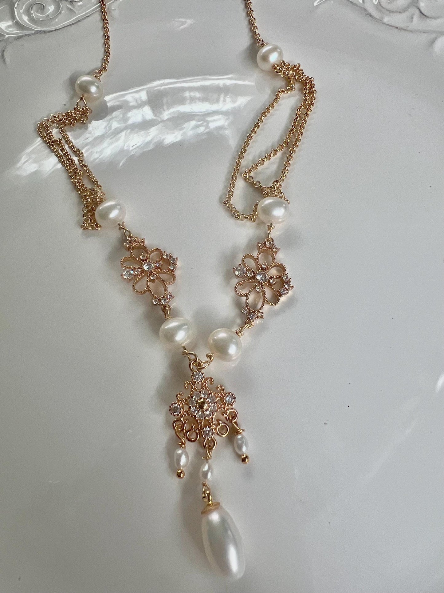 Vintage style freshwater pearl filigree necklace. Art nouveau necklace. Diamonds necklace. Victoria style necklace. Gift for her