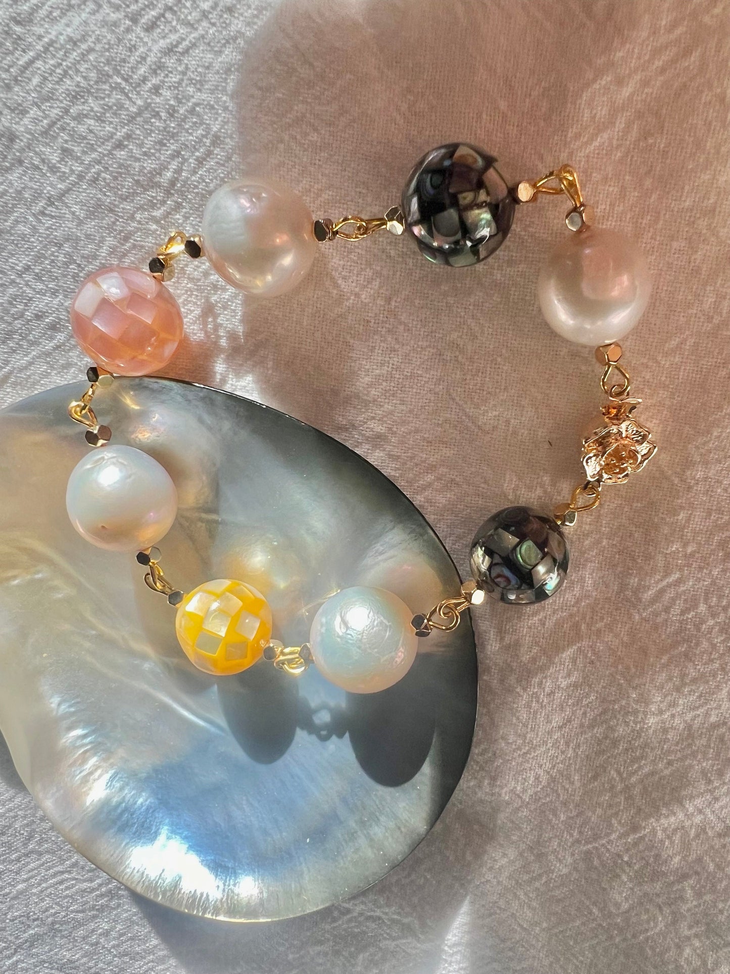 Candy shell ball and freshwater baroque pearls bracelet. Elegant colorful bracelet. Boho bracelet. Gift for her.
