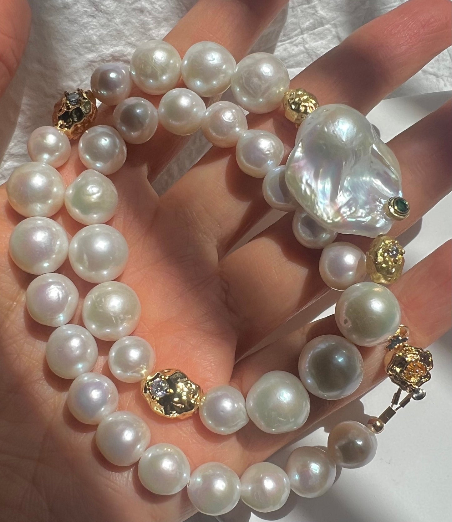 Freshwater baroque pearl necklace. Gold baroque pearl beaded necklace. Chunky baroque pearl necklace. Baroque pearl choker. Gift for her