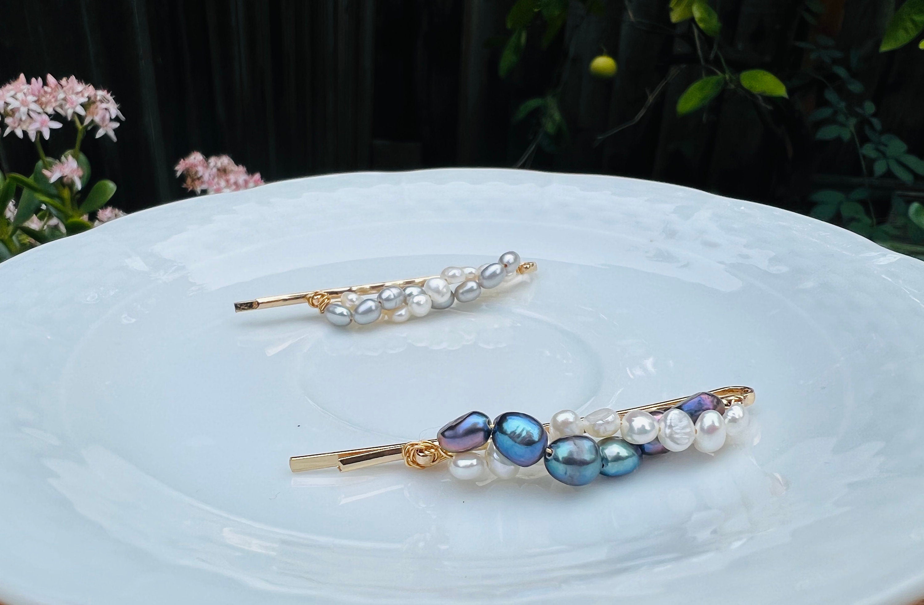 Genuine Baroque pearl hair clip ，natural two color pearl barrette clip ，handmade pearl hair accessories ，pearl hair clasp ，hair slides
