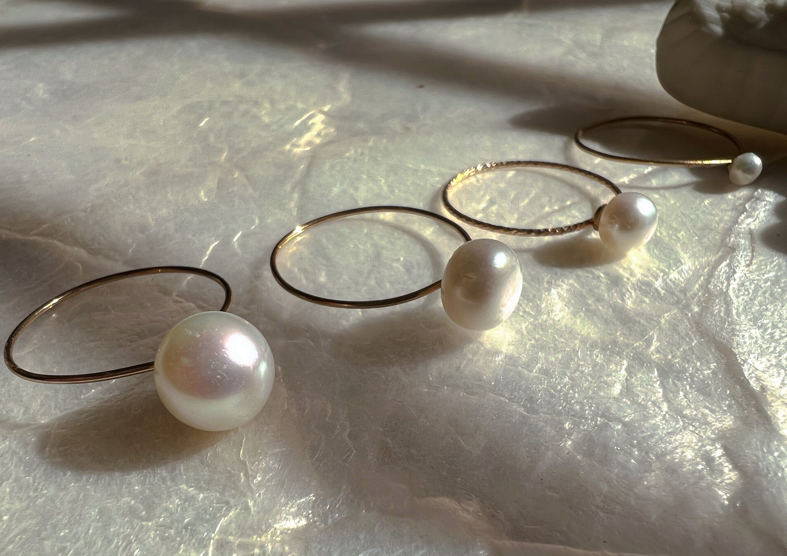 14K Gold filled natural pearl dainty ring. High luster ring.  Simple gold ring. Metallic reflection ring