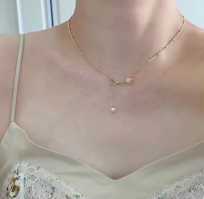 14K gold filled dangle tulip freshwater pearl beaded chain necklace. Flower necklace. Famous painting necklace. Floral necklace.