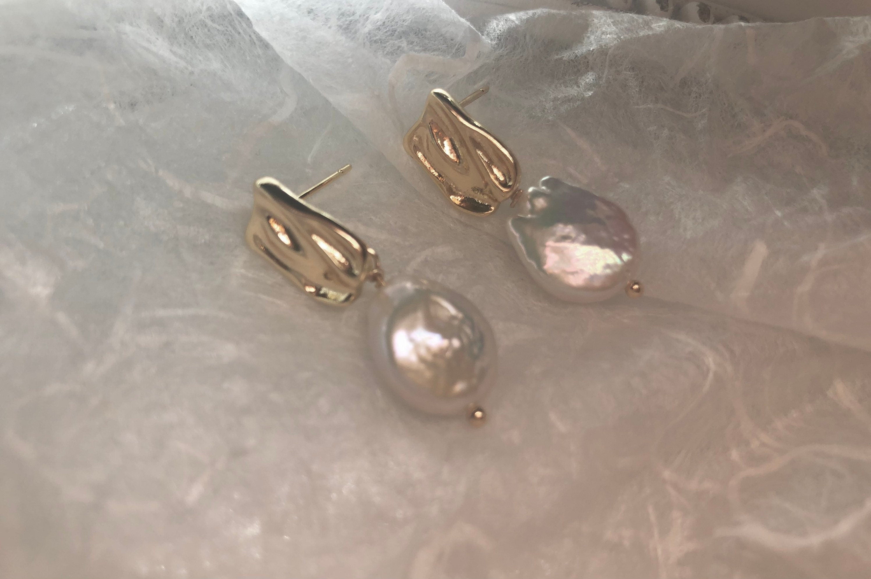 Freshwater keshi coin pearl purple/orange/white high quality luster Nugget stud earrings. Trendy earrings. Minimalist earrings