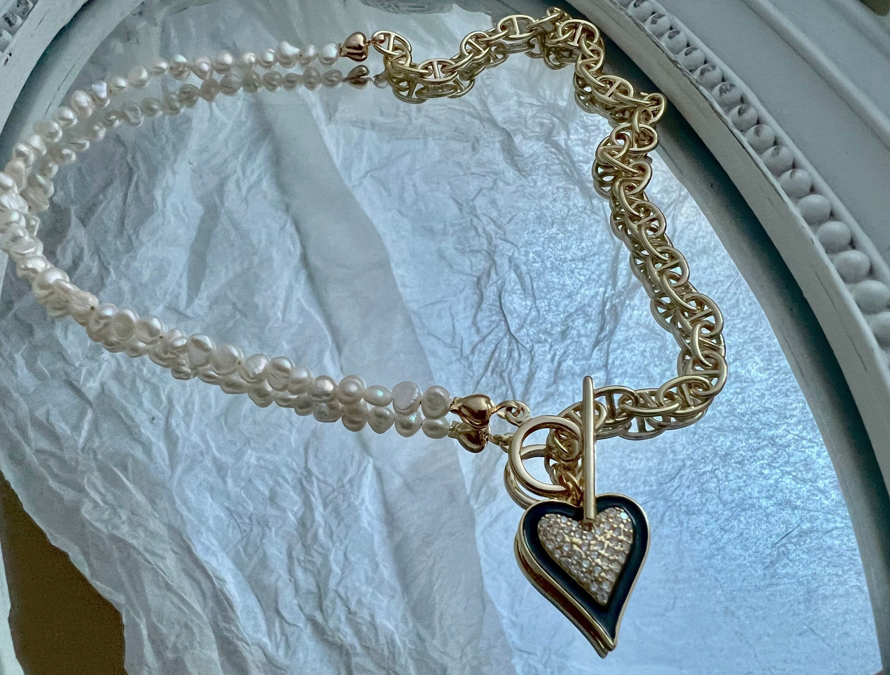 Freshwater baroque pearl half chain heart charm necklace. High luster baroque pearl necklace. Boho necklace. Vintage necklace. Valentines
