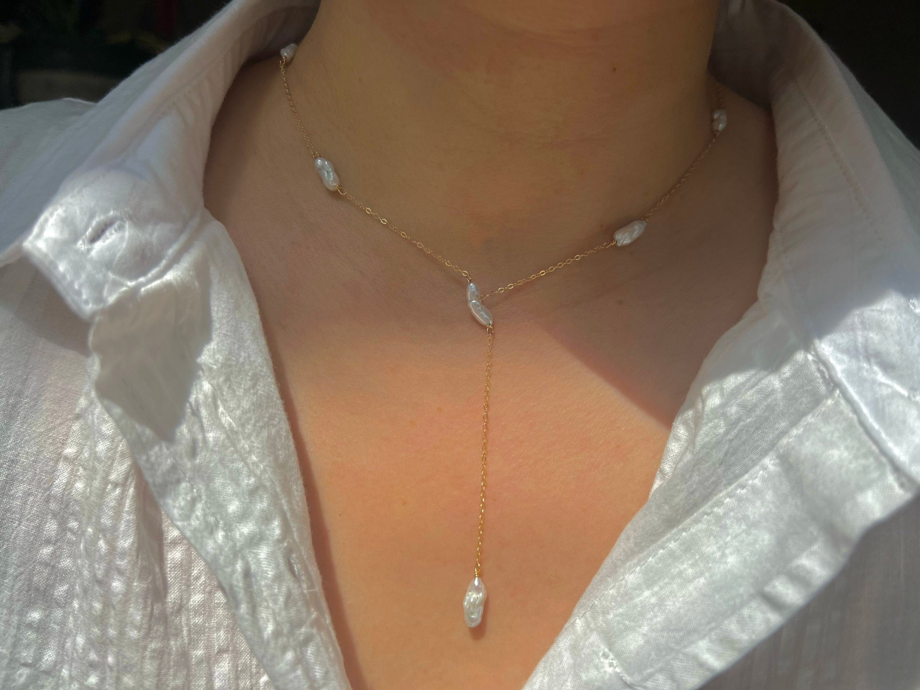 14K gold filled Freshwater baroque nugget pearl Y necklace. Minimalist necklace. Chic necklace. Boho wedding necklace. Gift for her