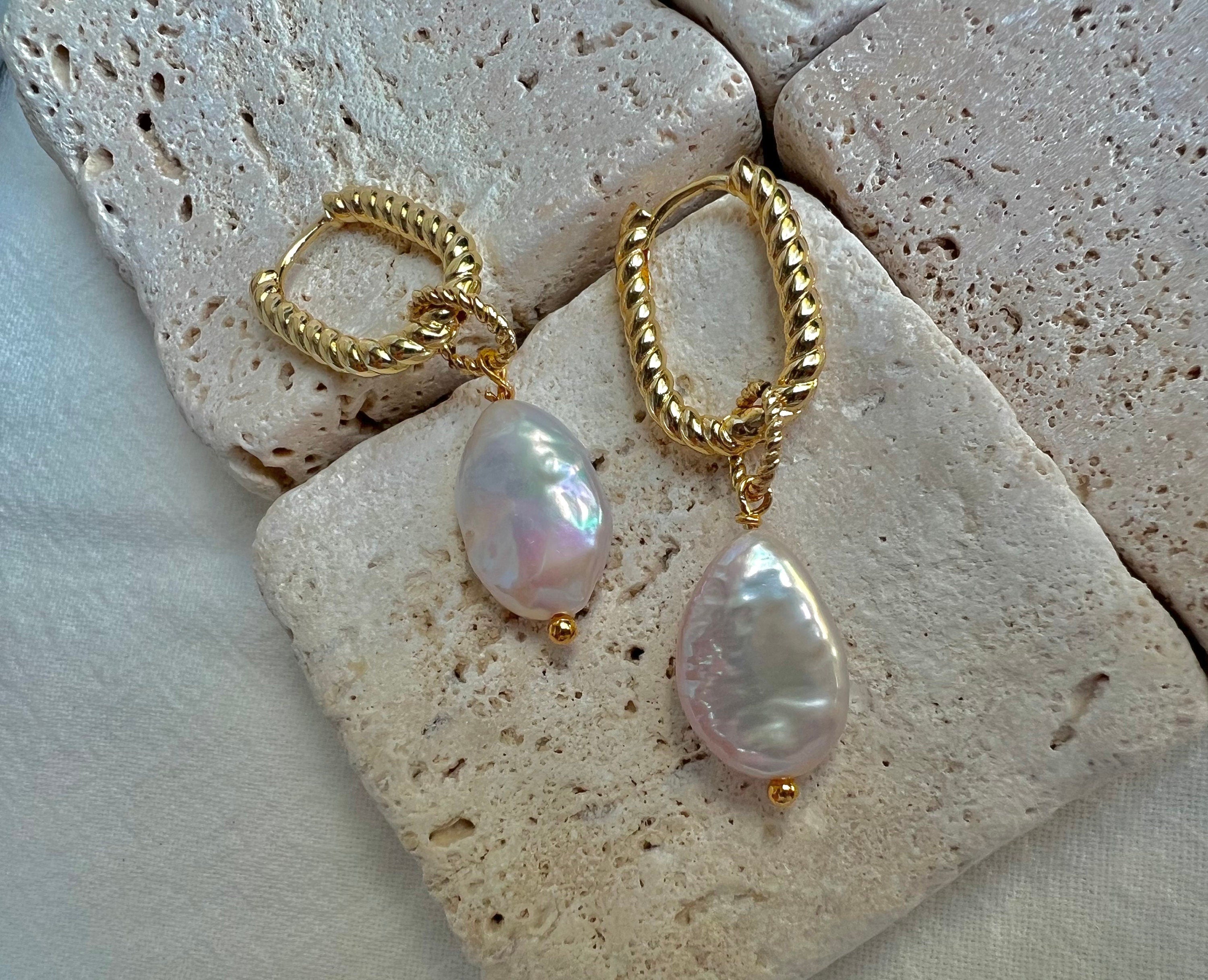 Freshwater barque teardrops pearl wire  dangle hook earrings. Minimalist earrings. Cultured pearl earrings. Boho pearl earrings.