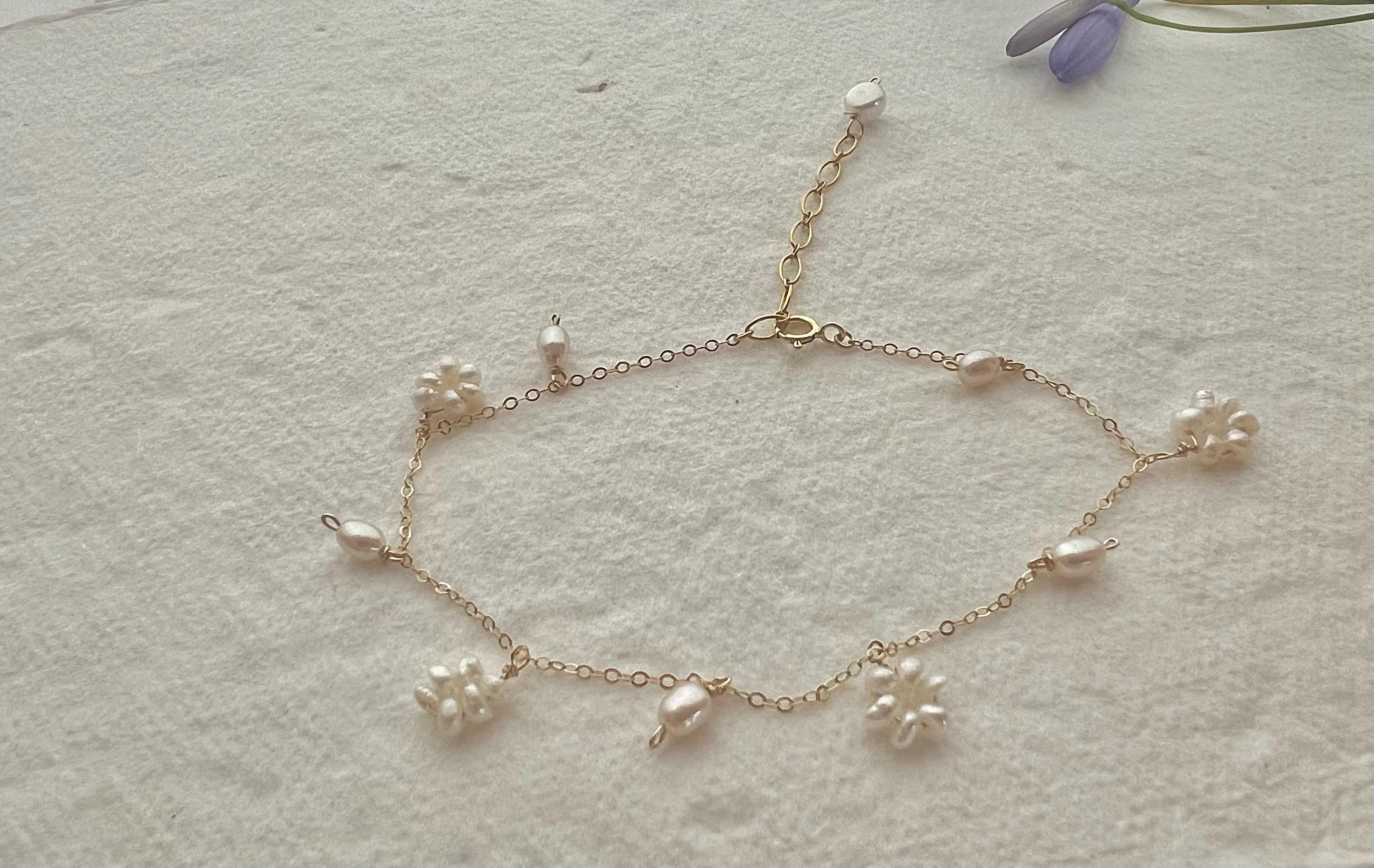 14K gold filled wire wrapped freshwater pearl necklace. Daisy pearl necklace. Tassels necklace. Lace necklace. Bridal pearl necklace.