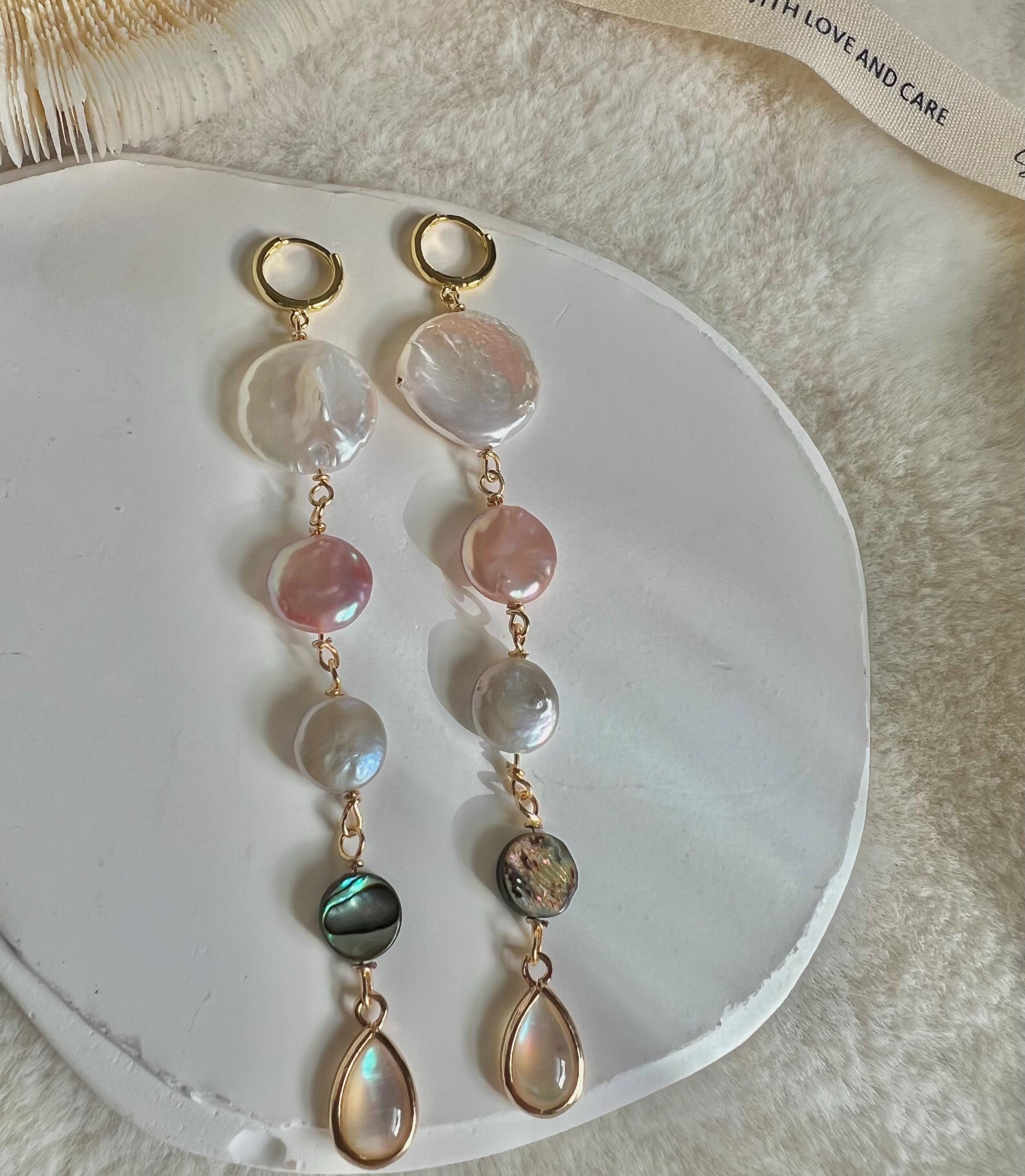 Baroque pearl multi- colored dangle earring. Candy earring. Chandelier 4 tier earrings. Gold tone with long beads.