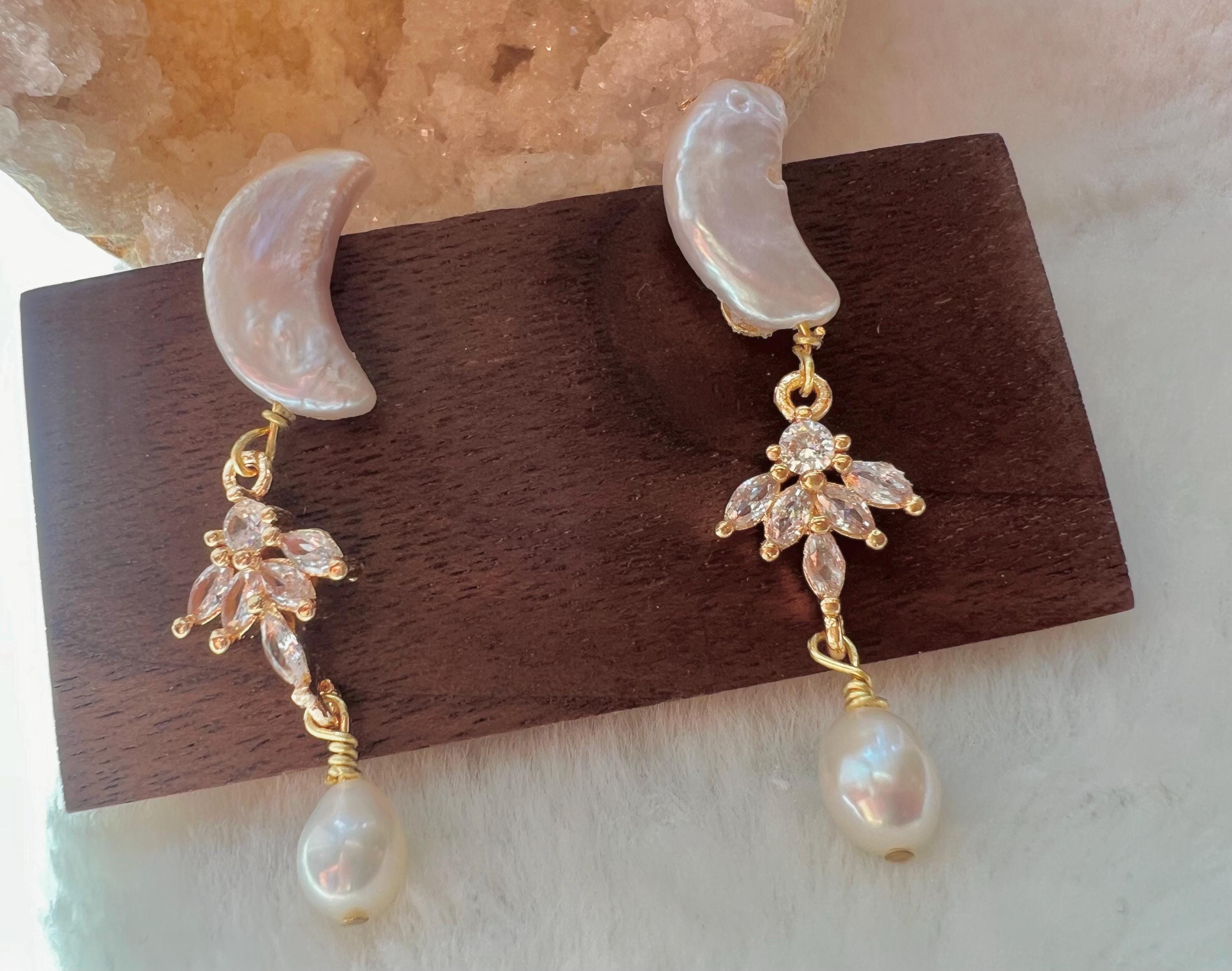 Victoria style elegant freshwater baroque moon pearl dangle earring. Space earring