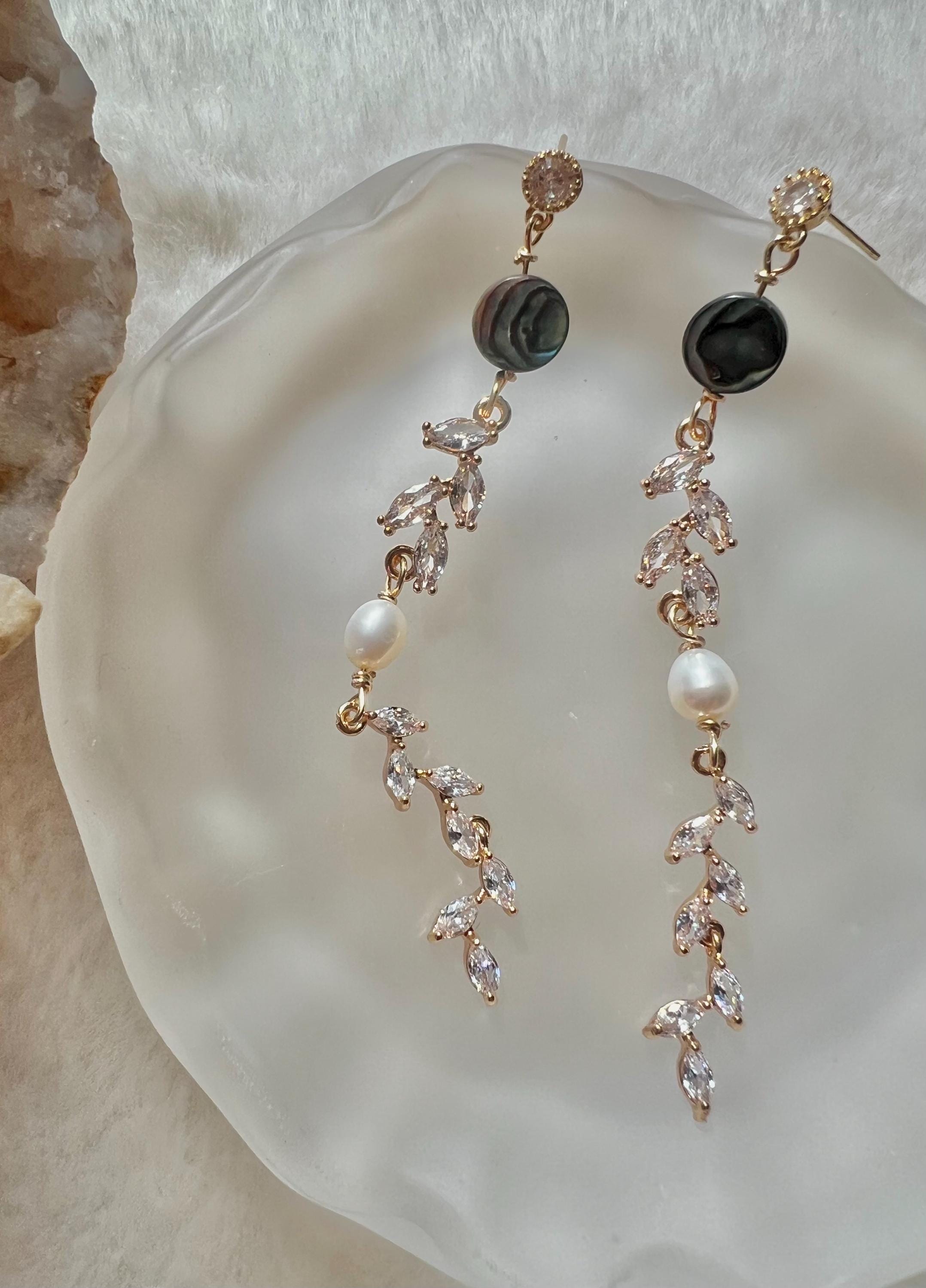 Freshwater pearl Art deco deco long crystal earrings. Diamond clip on earrings. Abalone shell earrings.